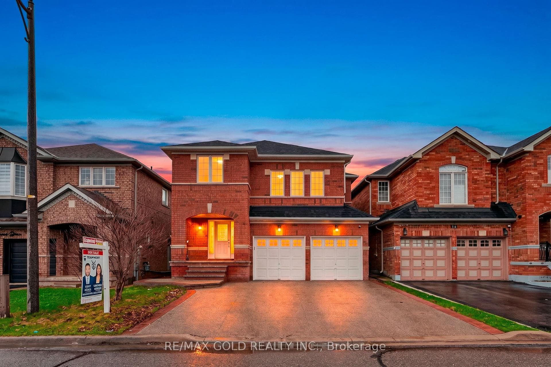 12 Linderwood Drive - Detached for sale in Heart Lake, Ontario