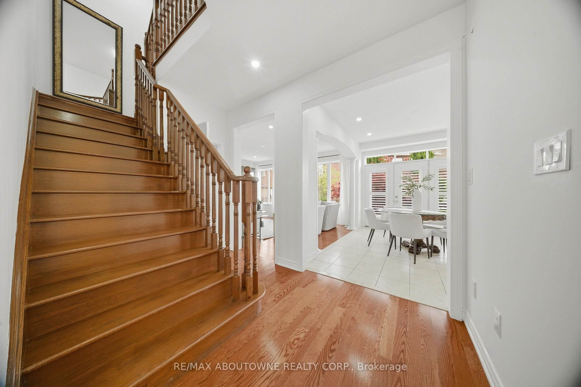 3071 Jenn Avenue - Detached photo 10 of 50 in Burlington, Ontario