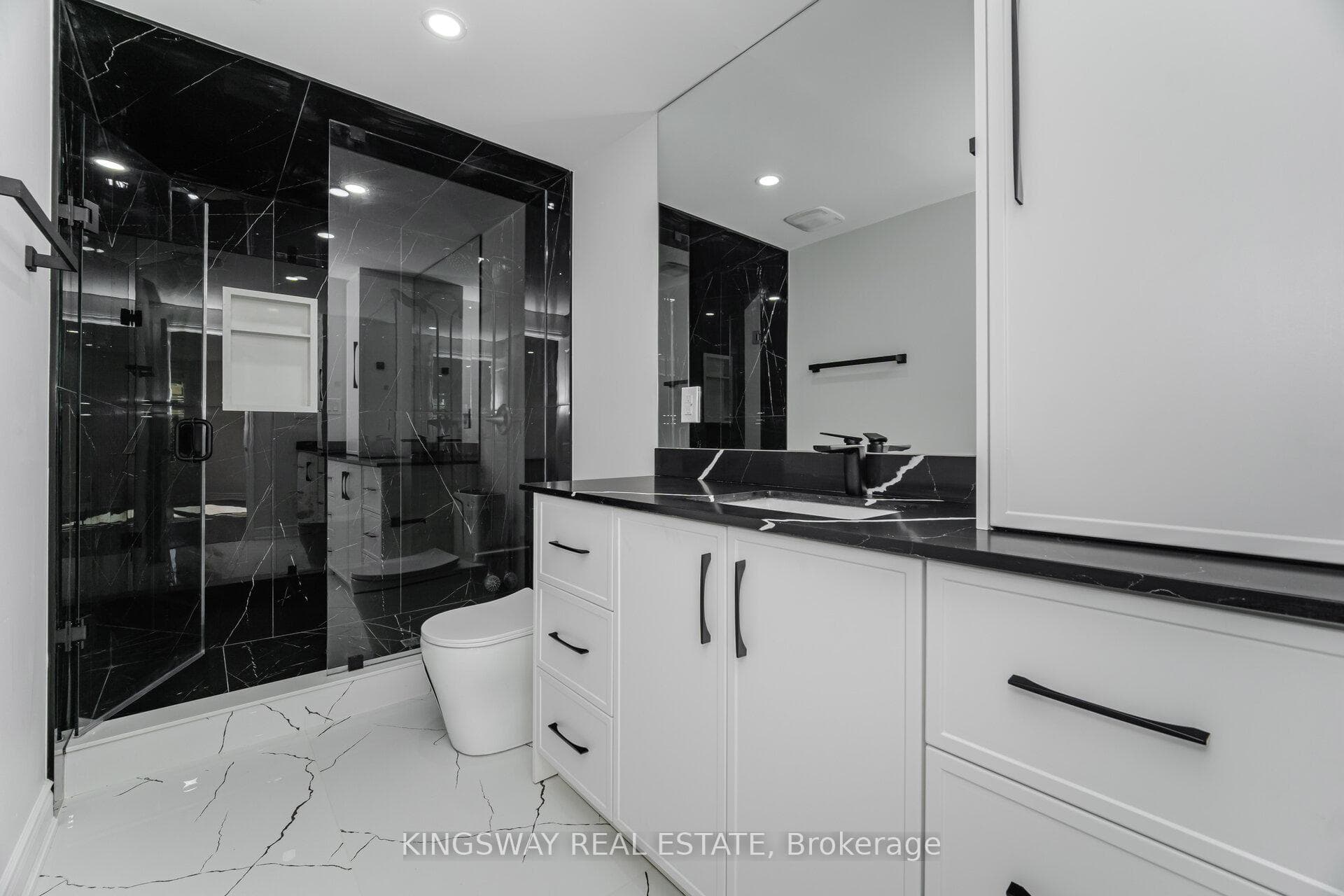 1008 Ceremonial Drive - Detached photo 40 of 48 in Mississauga, Ontario