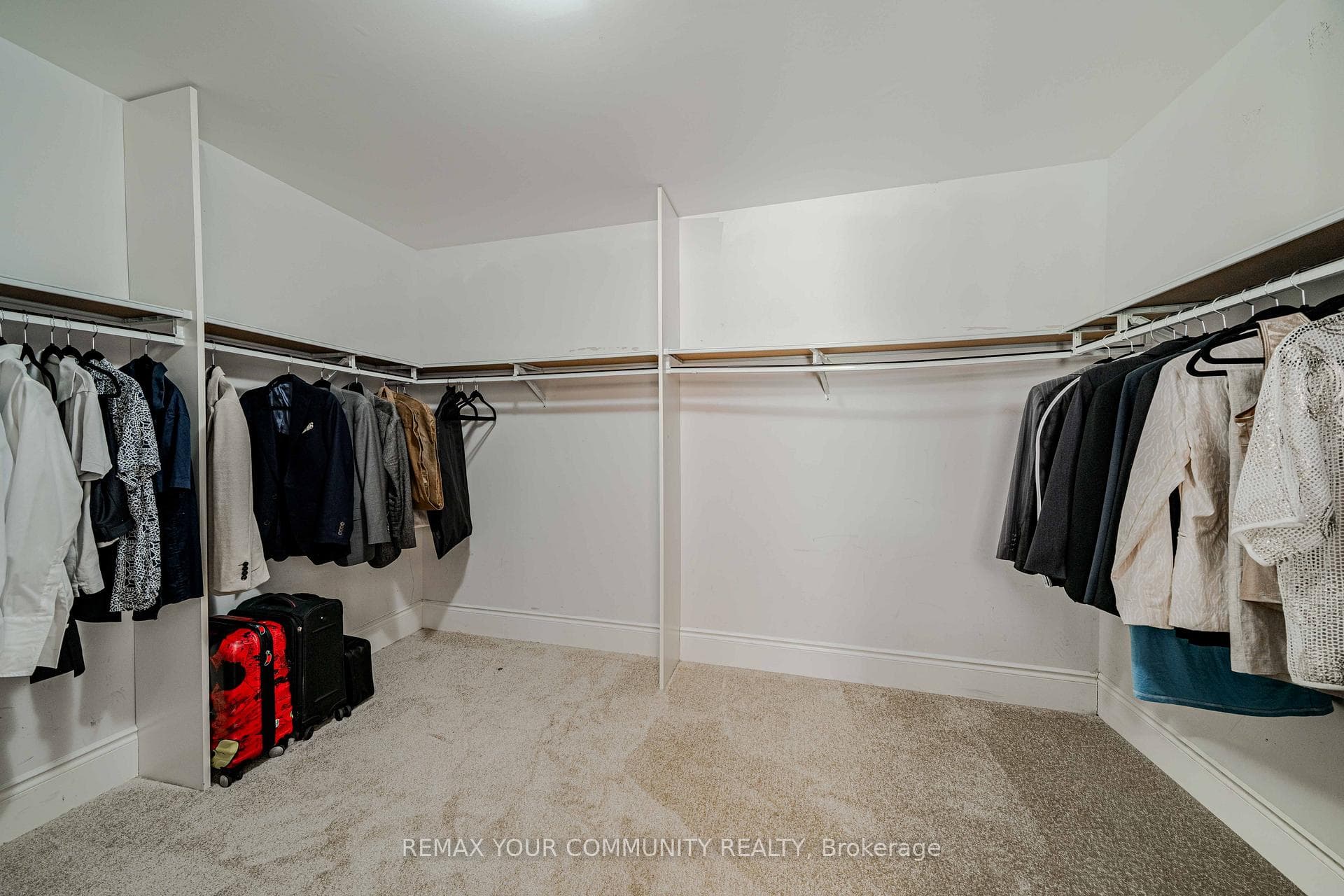3447 Liptay Avenue - Detached photo 23 of 50 in Oakville, Ontario