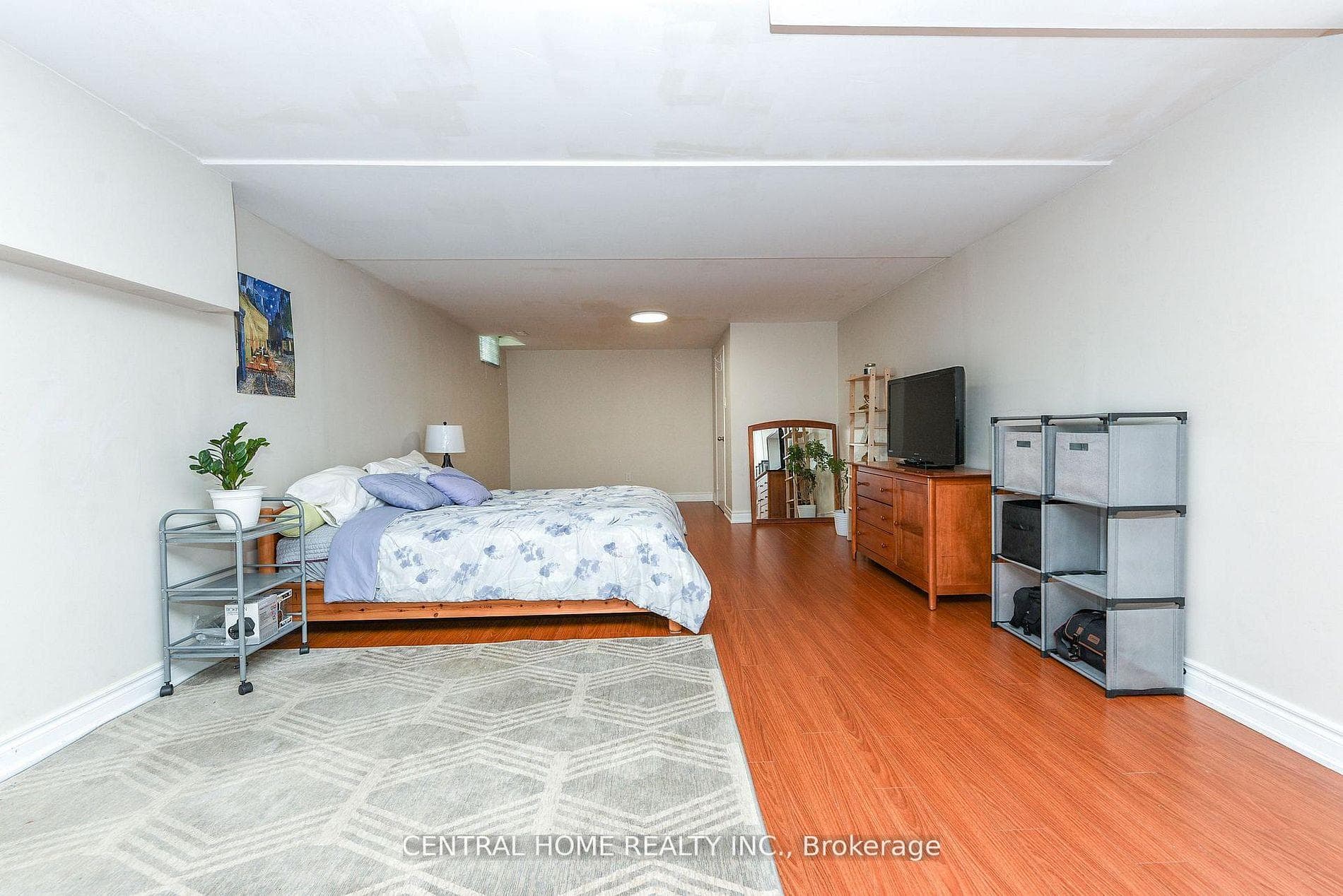 4 Robaldon Road - Detached photo 29 of 40 in Etobicoke (Islington / Rexdale), Ontario