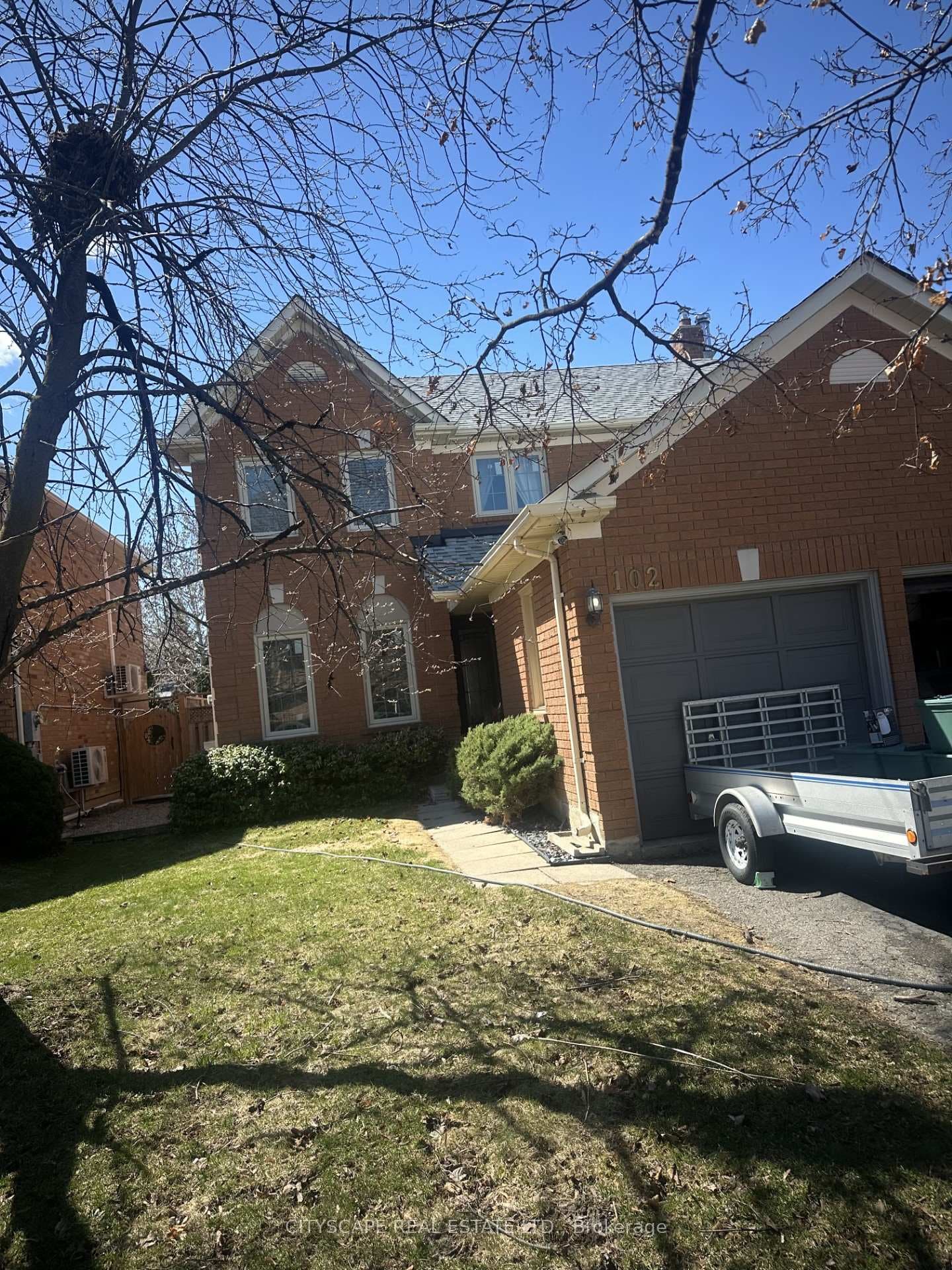 102 Snowcap Road - Detached for sale in Sandalwood, Ontario