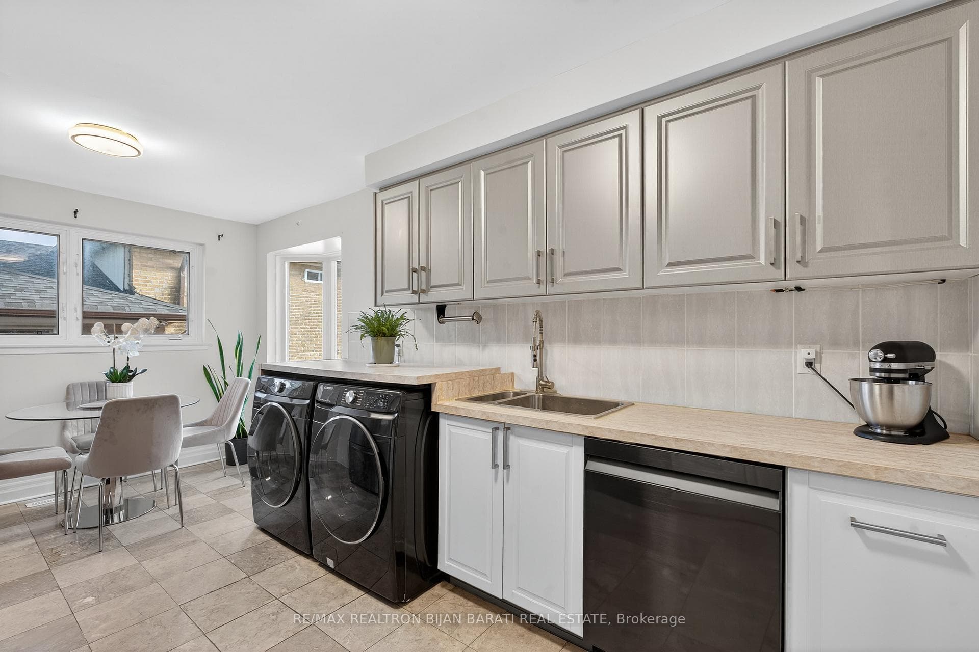 603 Cummer Avenue - Detached photo 17 of 49 in Hillcrest Village / Bayview Village, Ontario