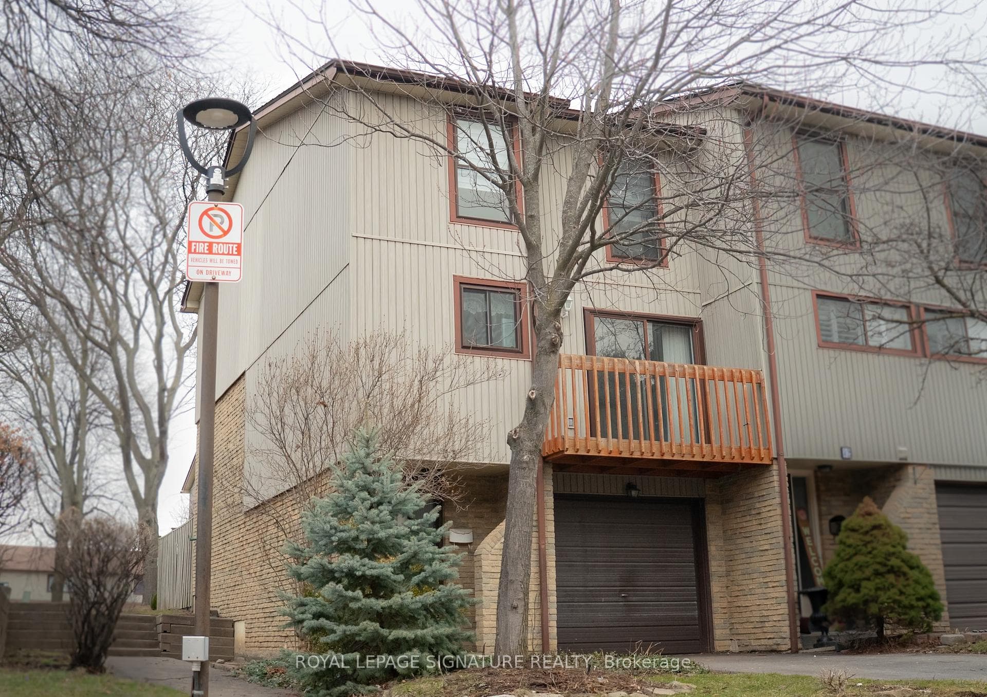 6860 Glen Erin Drive Unit 33 - Condo for sale in Rathwood, Ontario