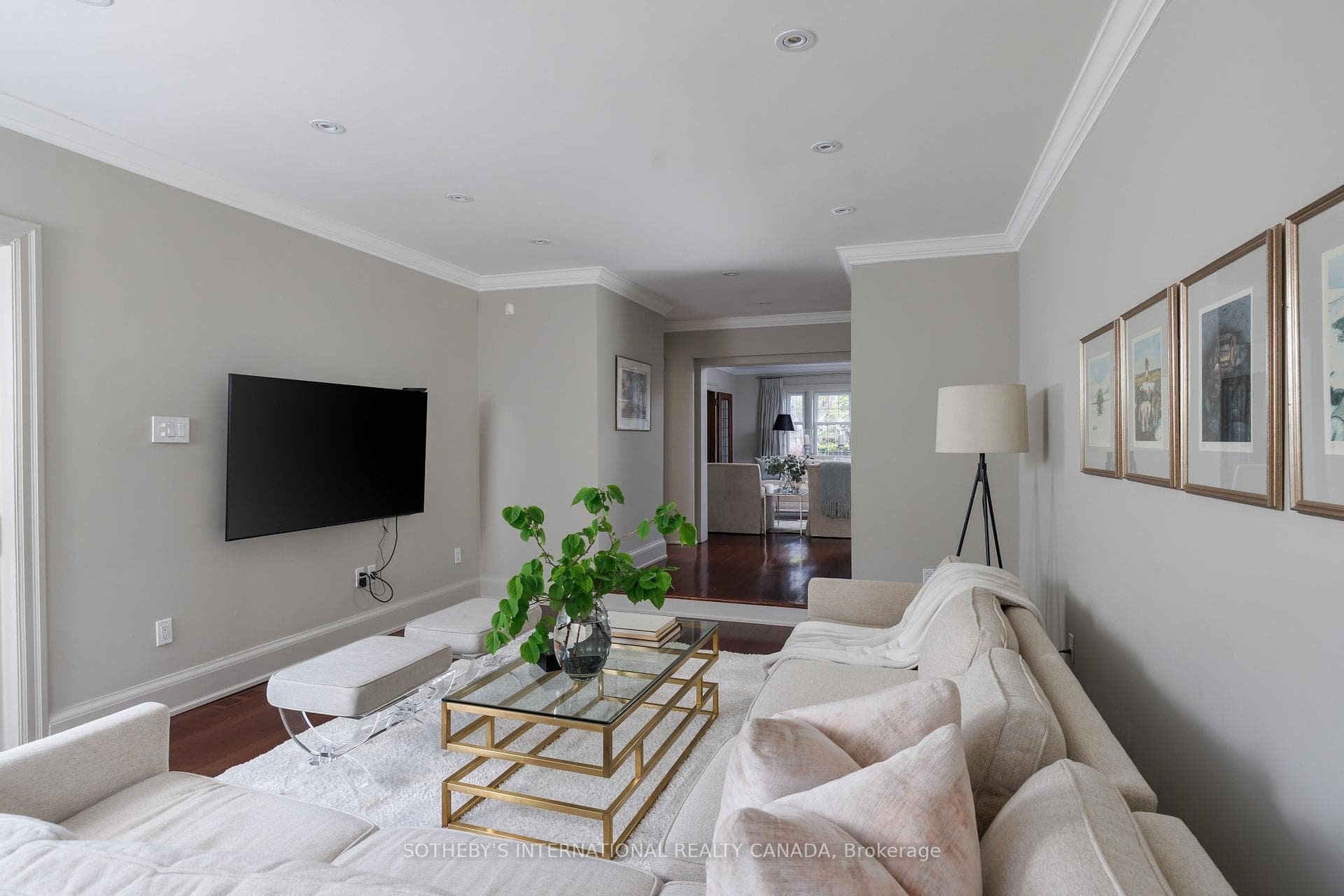 70 King Georges Road - Detached photo 10 of 50 in Etobicoke (Islington / Rexdale), Ontario