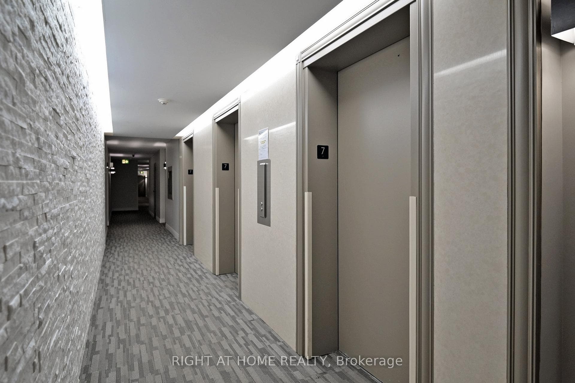 1338 York Mills Road Unit 702 - Condo photo 23 of 29 in Don Mills / Parkwoods / Victoria Village, Ontario