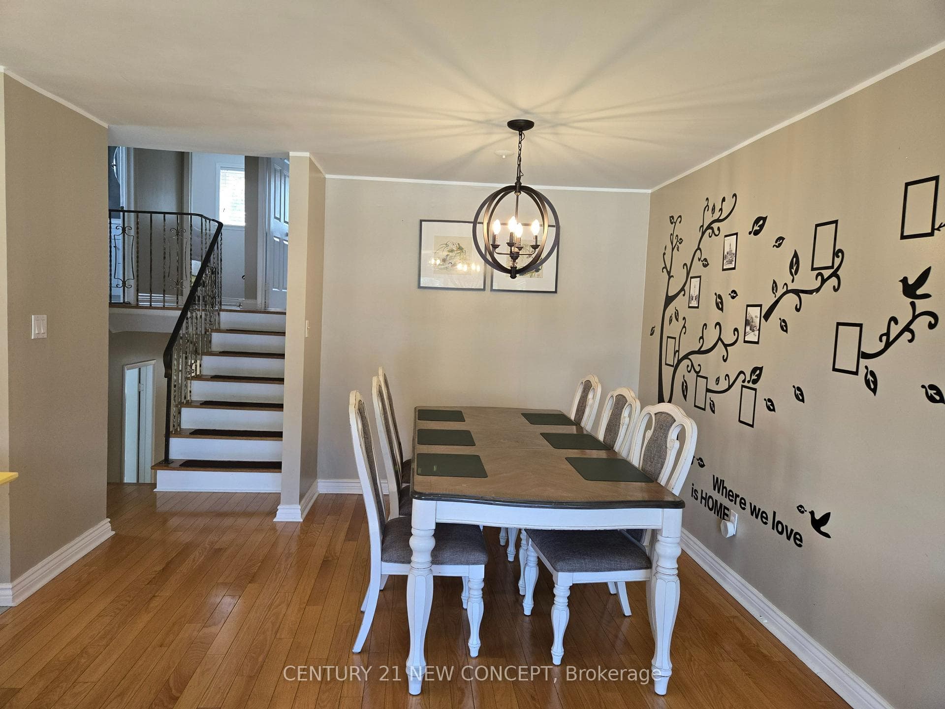 412 Melores Drive - Semi-Detached photo 8 of 26 in Burlington, Ontario