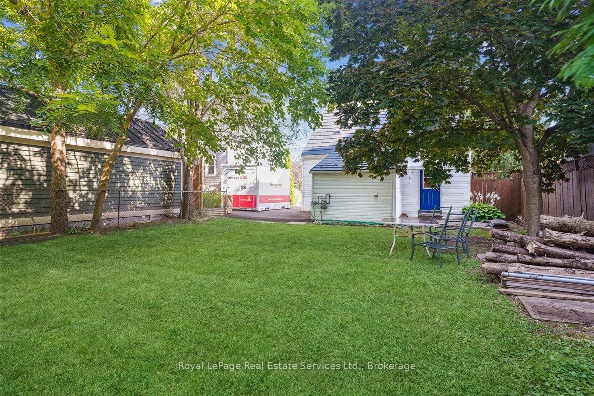 55 Stewart Street - Detached photo 7 of 9 in Oakville, Ontario