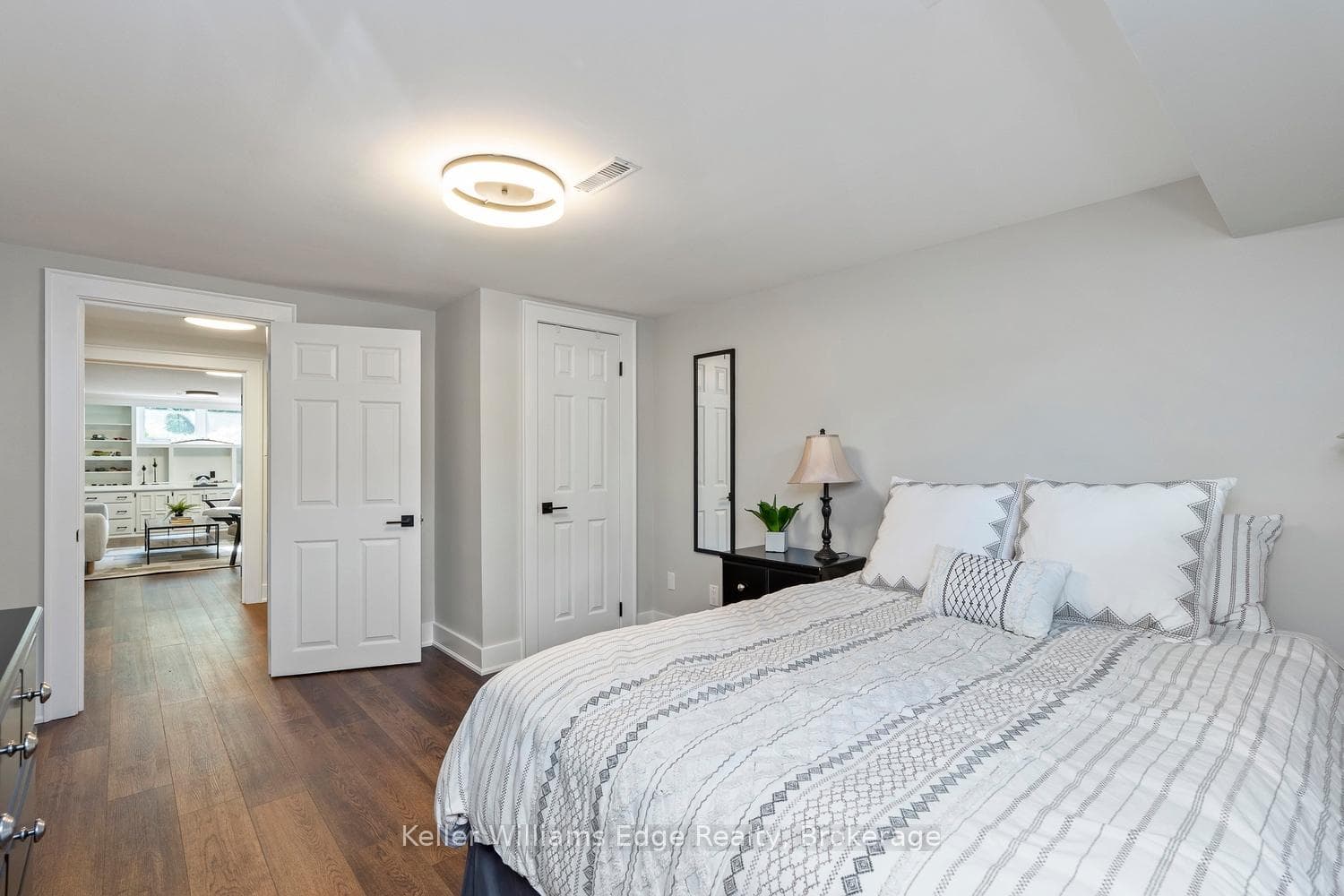 2213 Sunnyvale Drive - Detached photo 33 of 48 in Oakville, Ontario