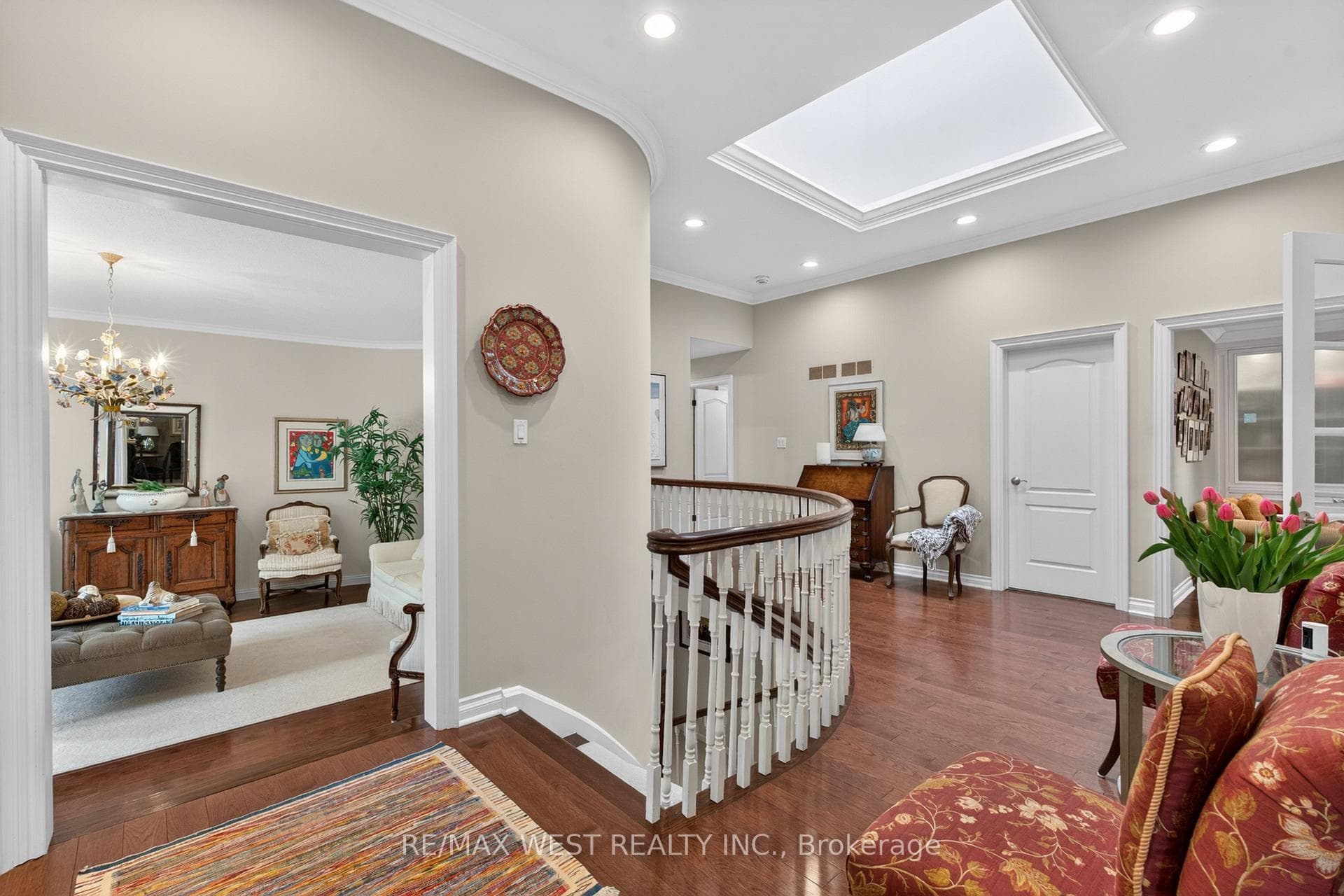 16 Caravan Drive - Detached photo 10 of 49 in Don Mills / Parkwoods / Victoria Village, Ontario