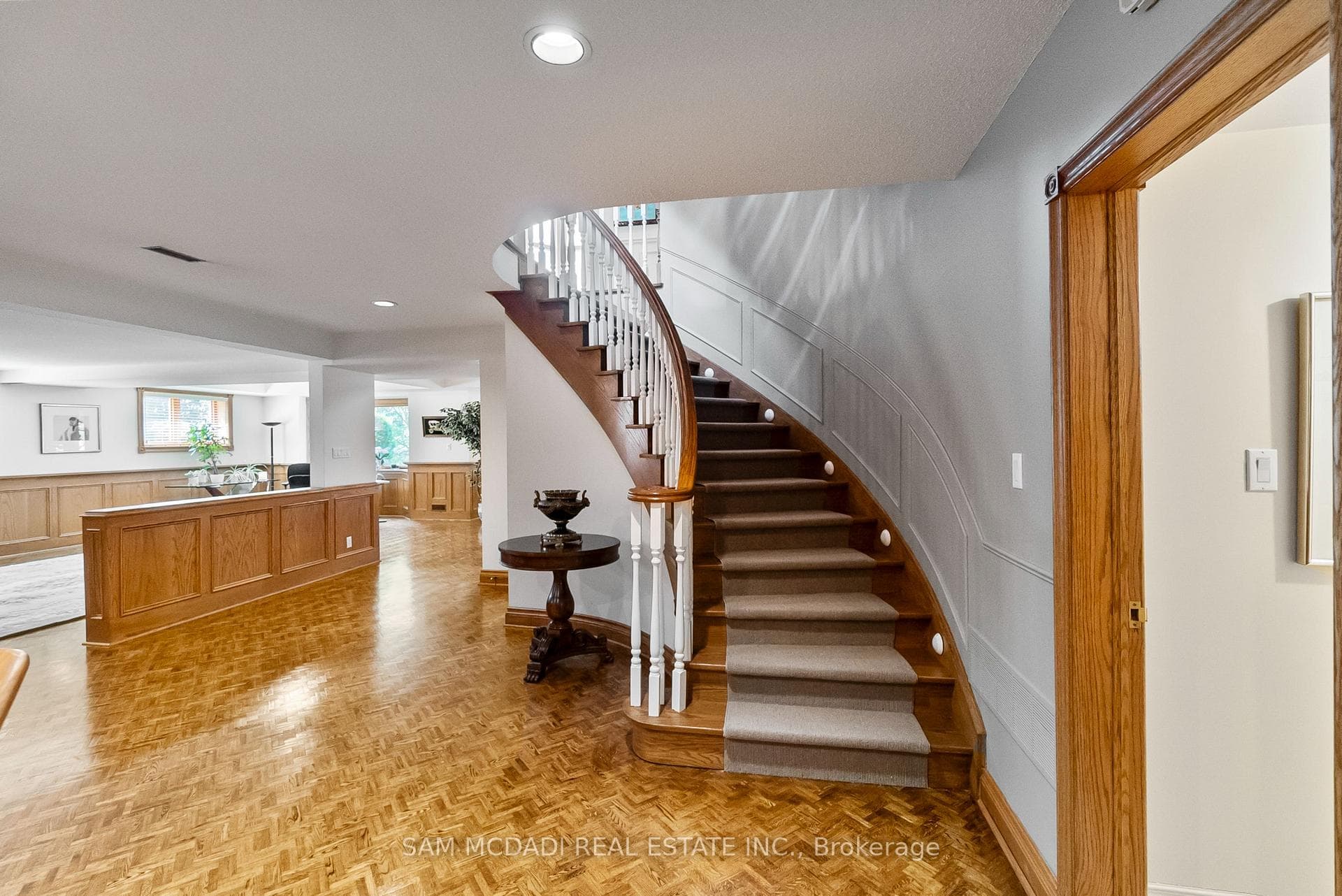 2235 Shawanaga Trail - Detached photo 29 of 48 in Mississauga, Ontario