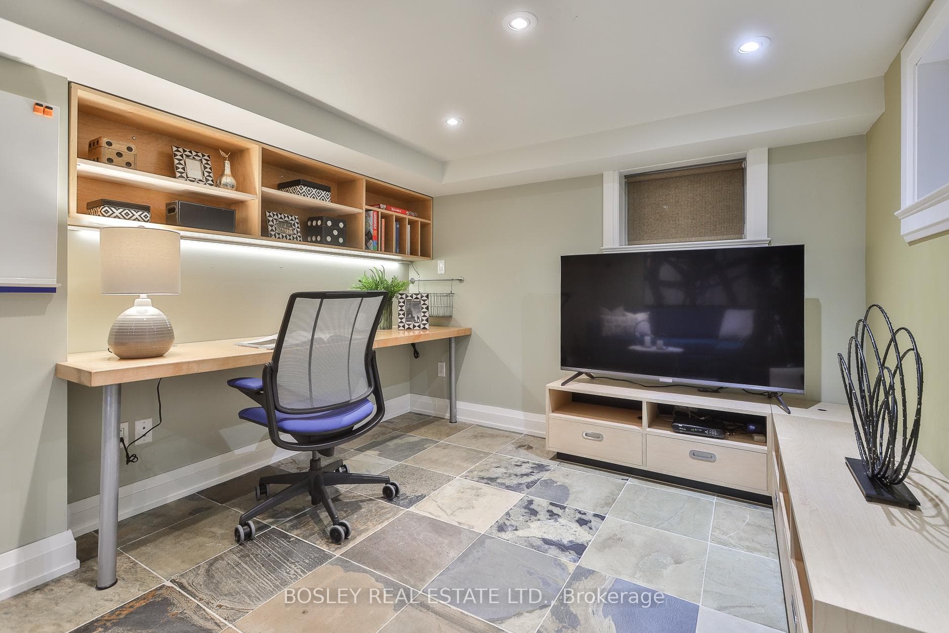164 Hanna Road - Detached photo 30 of 39 in Flemingdon Park / Don Mills, Ontario