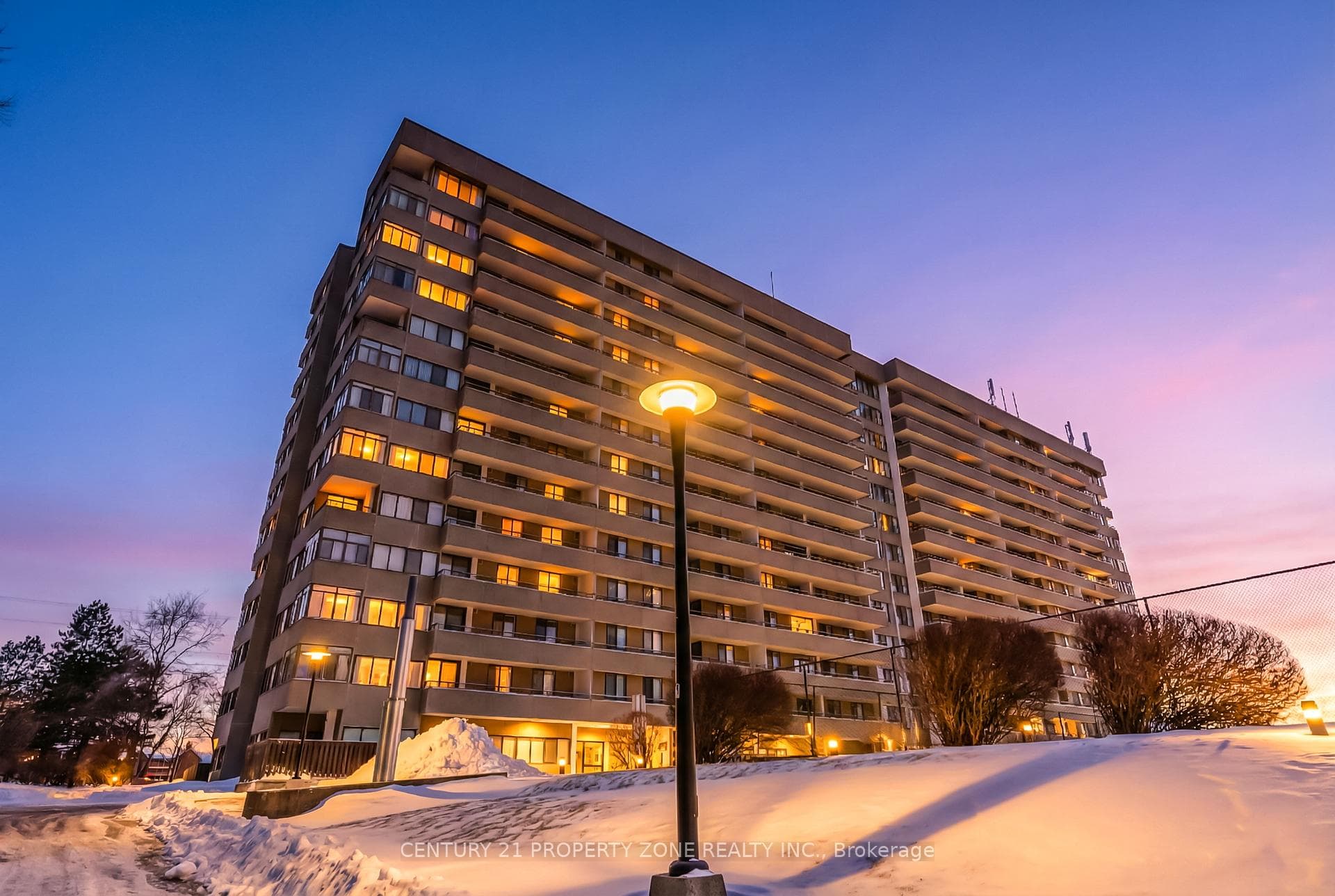 1300 Mississauga Valley Boulevard Unit 1007 - home for sale in Mississauga, Ontario