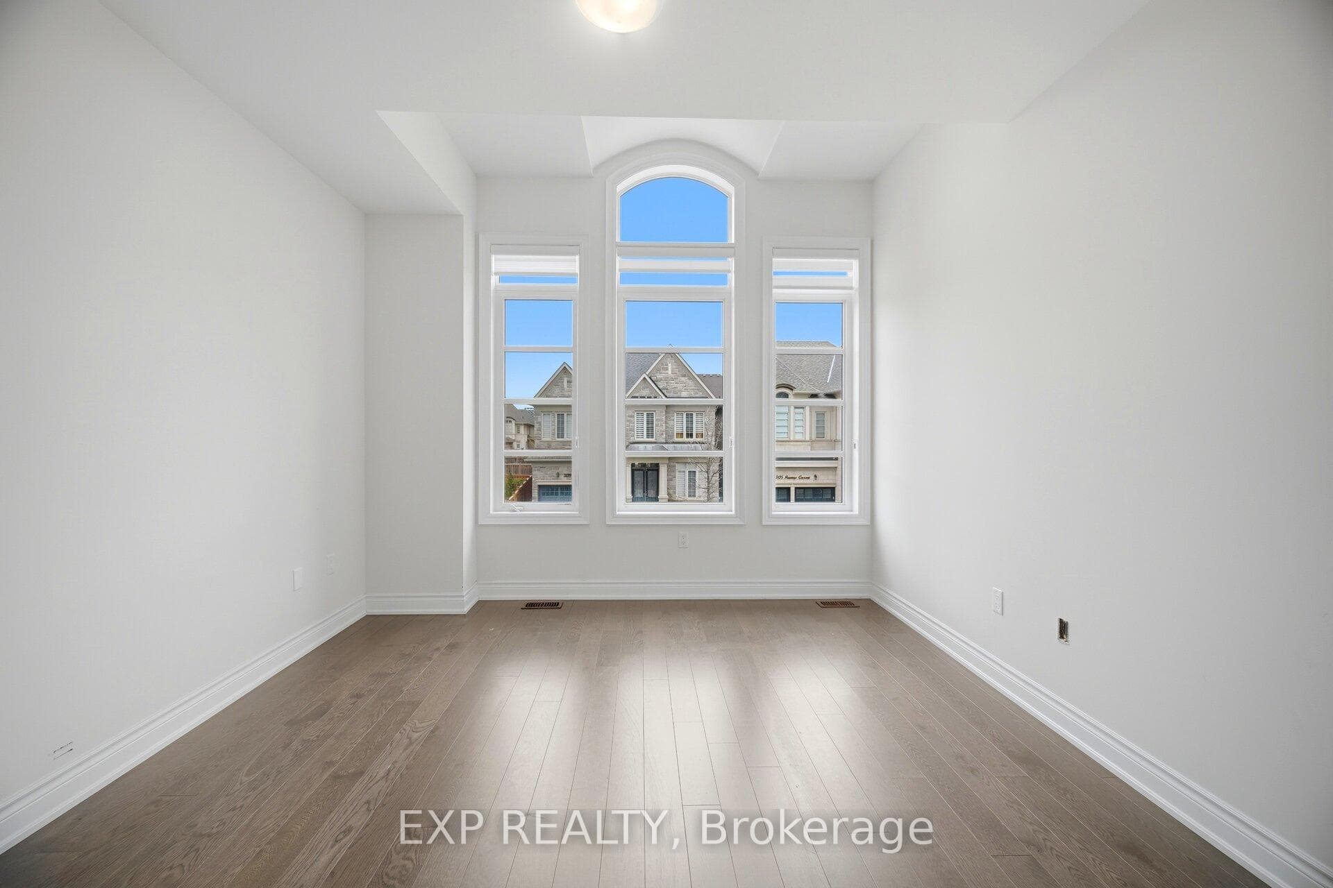 3128 Parsonage Crescent - Detached photo 31 of 47 in Oakville, Ontario