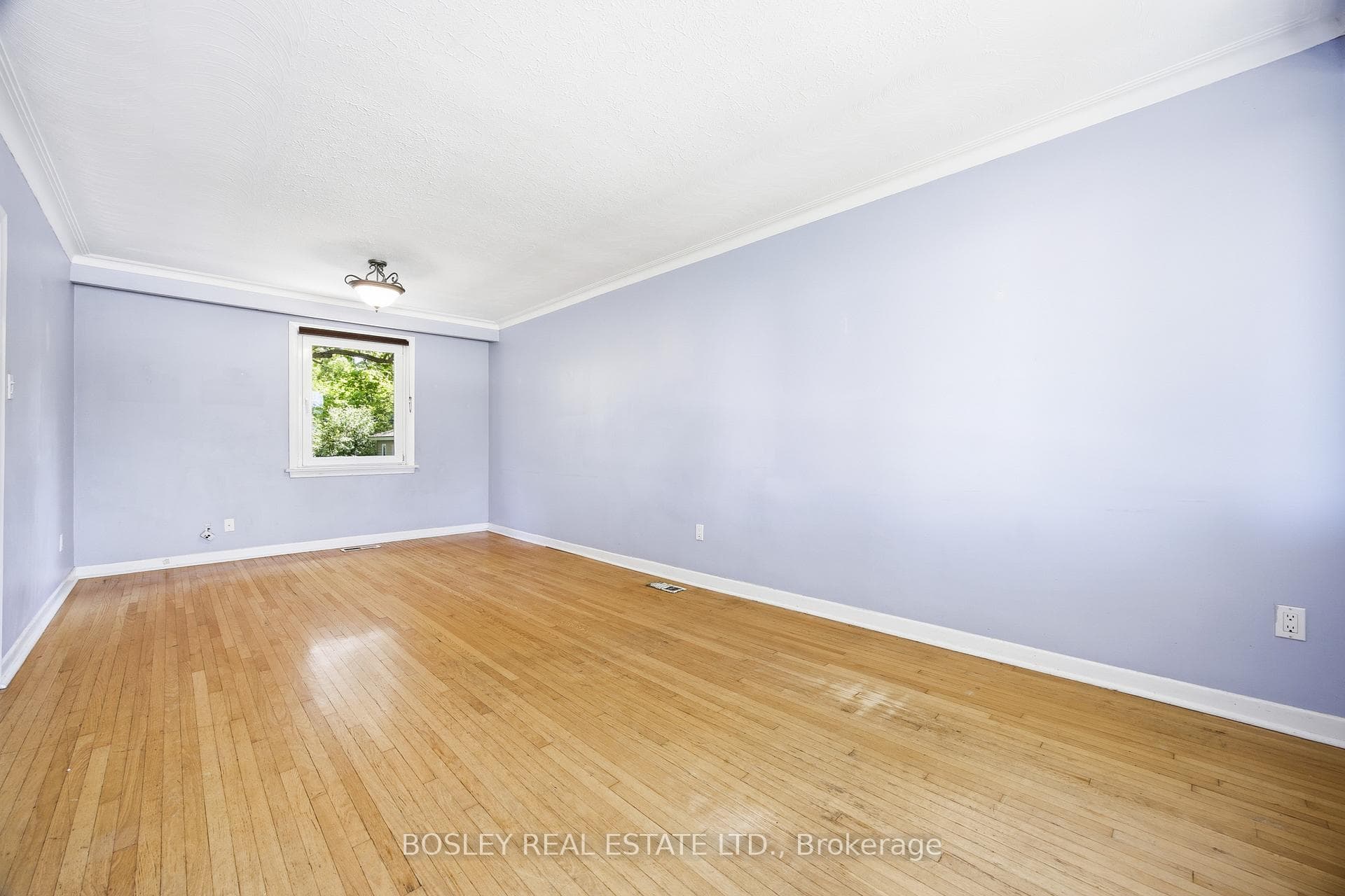 532 Sandmere Place - Detached photo 4 of 33 in Oakville, Ontario