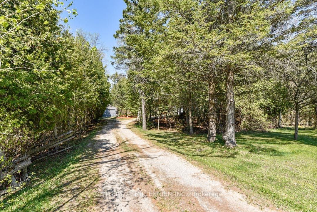 18599 Horseshoe Hill Road - Detached photo 8 of 48 in Caledon, Ontario
