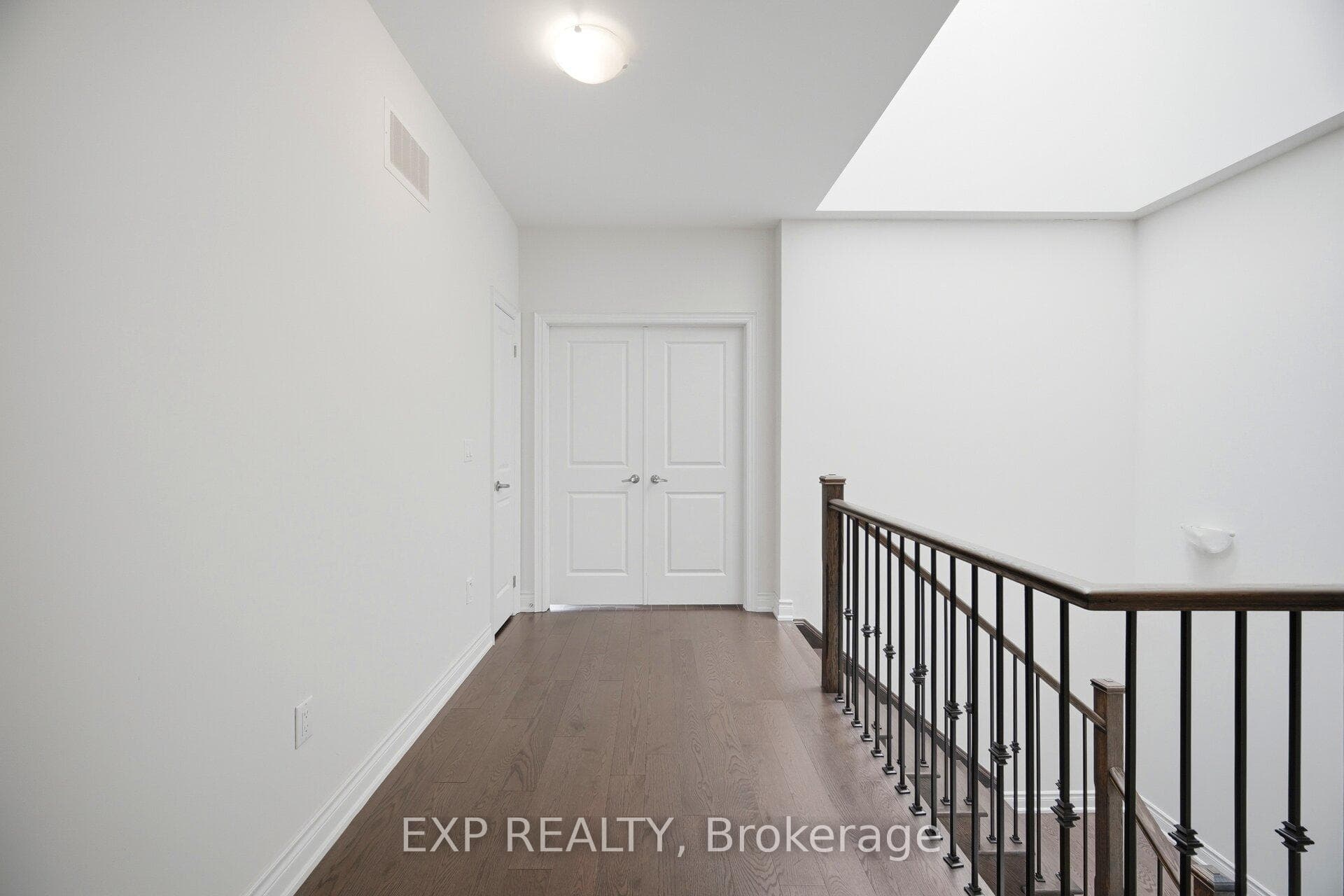 3128 Parsonage Crescent - Detached photo 24 of 47 in Oakville, Ontario