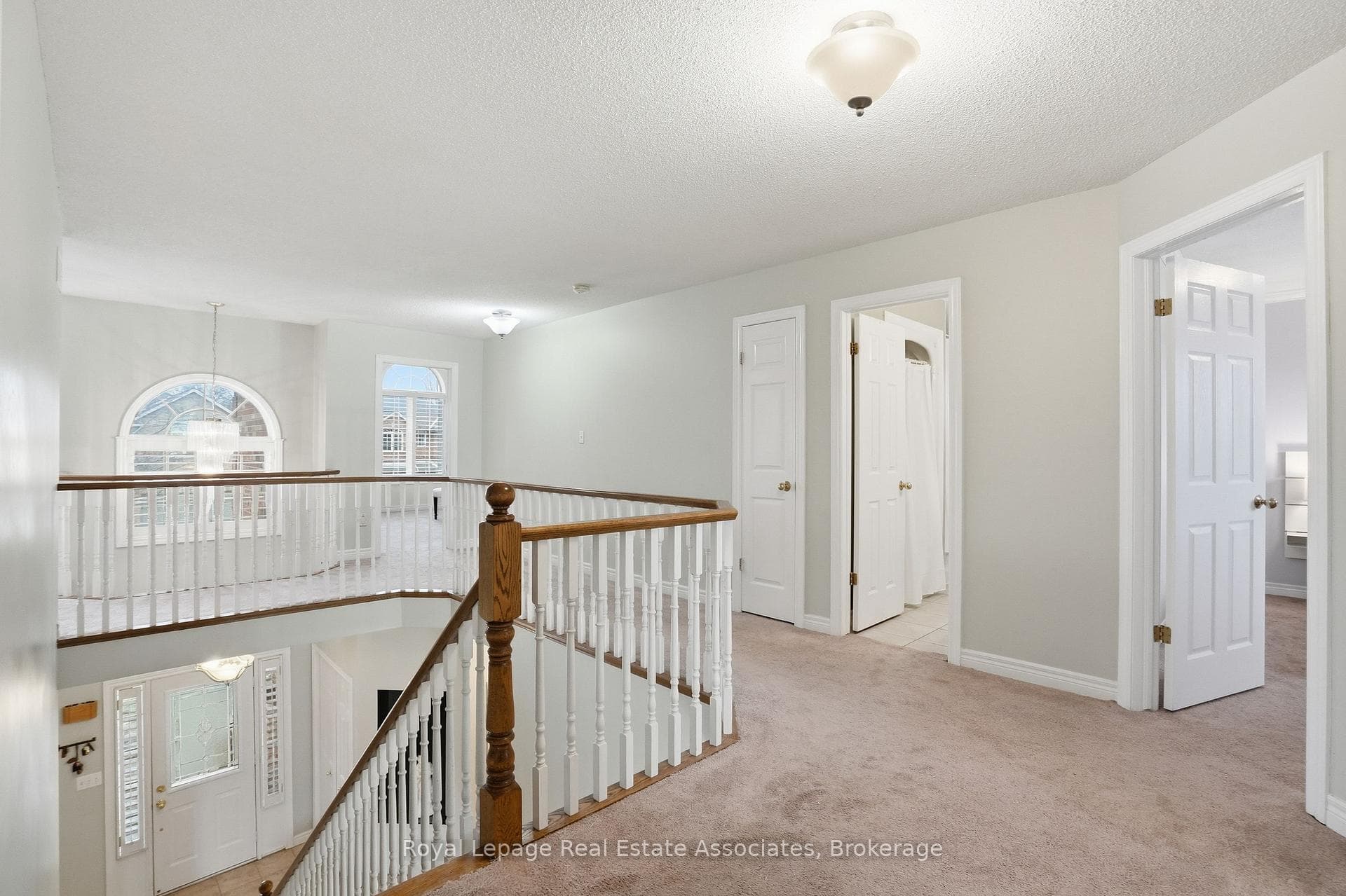 486 Delaney Court - Detached photo 21 of 48 in Burlington, Ontario