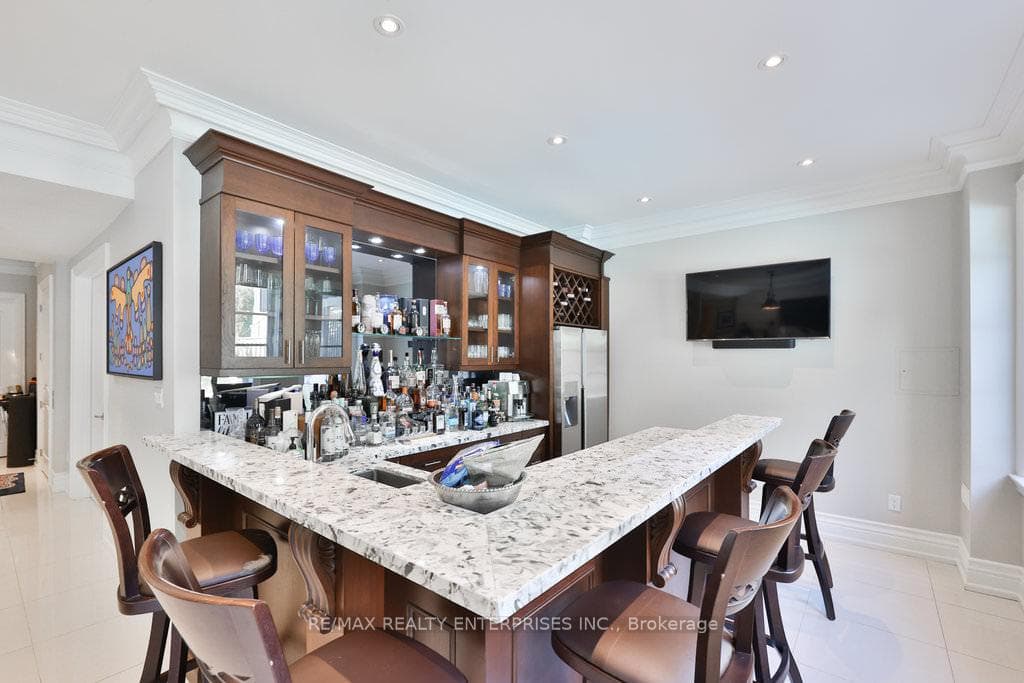 1459 Stavebank Road - Detached photo 36 of 48 in Mississauga, Ontario