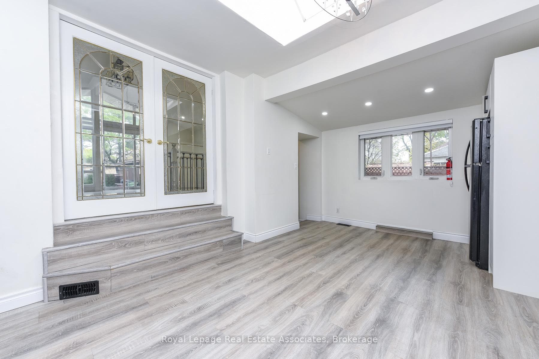 665 Kipling Avenue - Commercial photo 17 of 43 in Etobicoke (Islington / Rexdale), Ontario