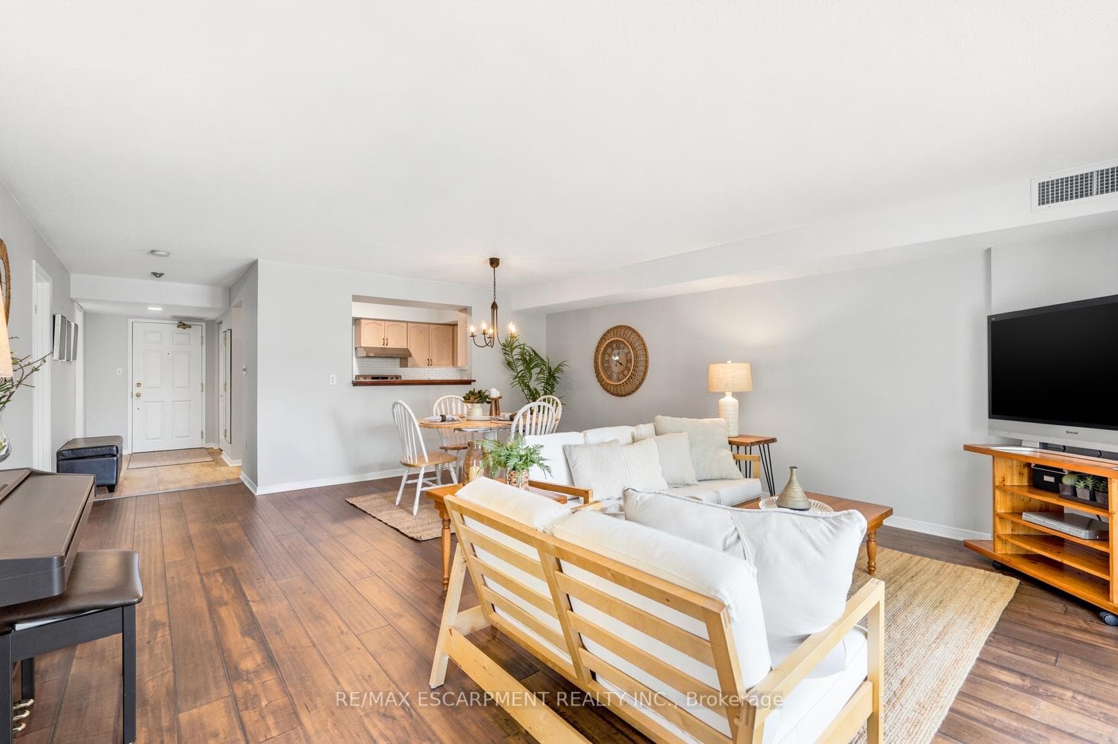 216 Plains Road Unit A307 - Condo photo 14 of 35 in Burlington, Ontario