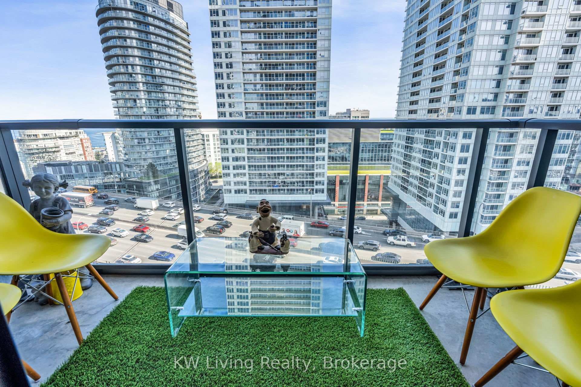 70 Queens Wharf Road Unit 1601 - Condo photo 33 of 37 in Downtown Toronto / Waterfront, Ontario