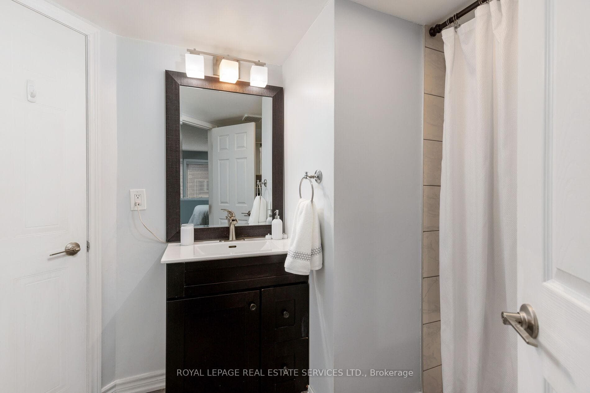 75 Bristol Road Unit 174 - Condo photo 16 of 22 in Mississauga, Ontario