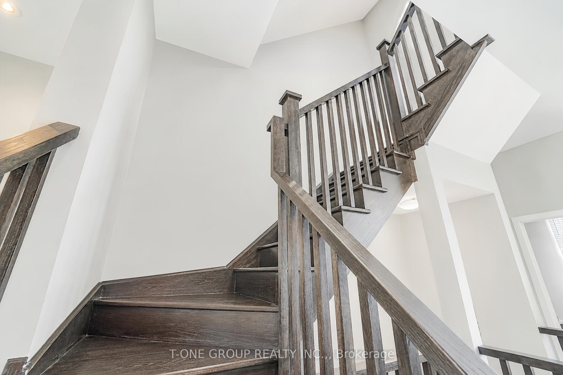 55 Sutton Avenue - Townhouse photo 22 of 38 in Regent Park / Cabbagetown / St. James Town, Ontario