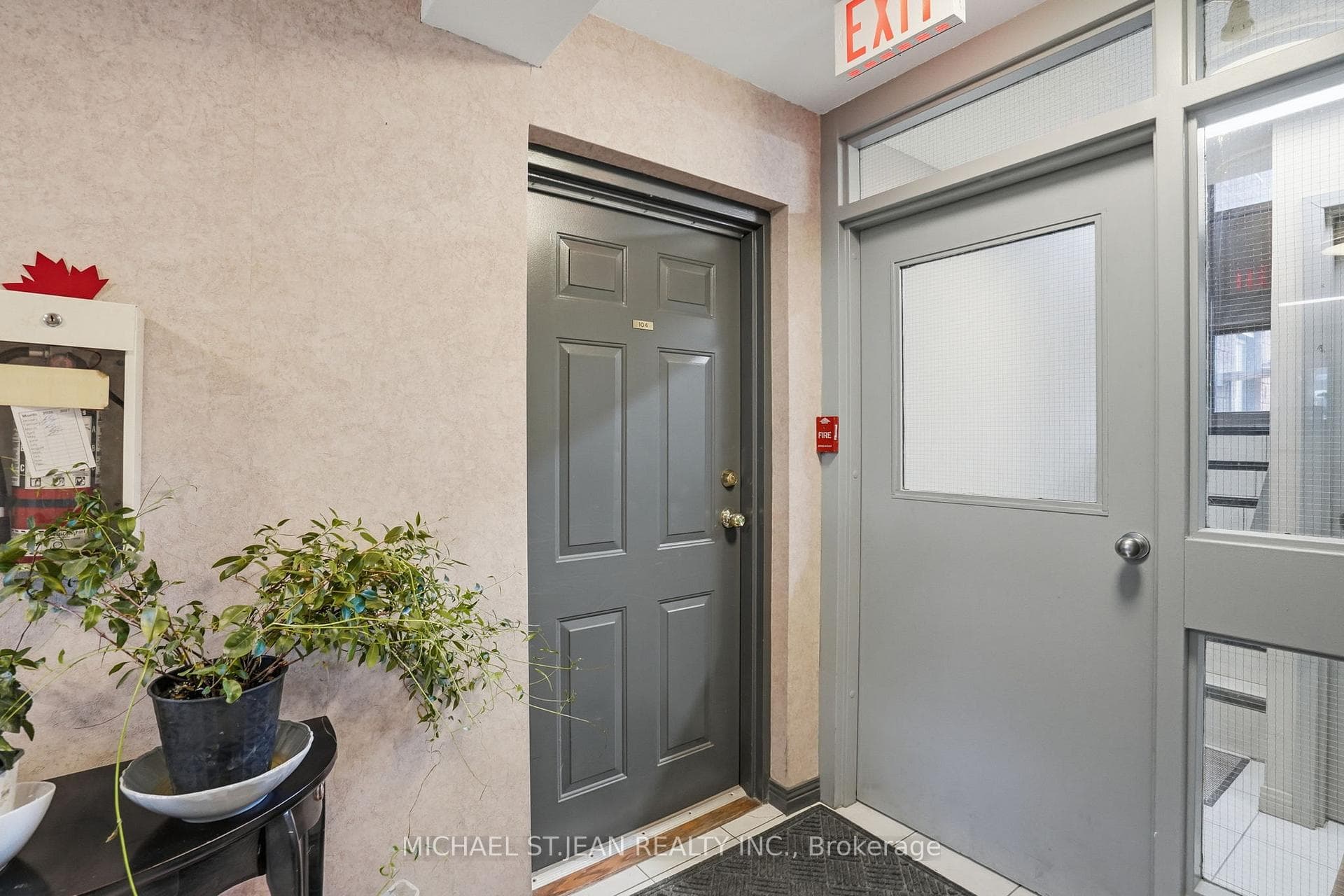 482 James Street Unit 104 - Condo photo 5 of 38 in Hamilton, Ontario