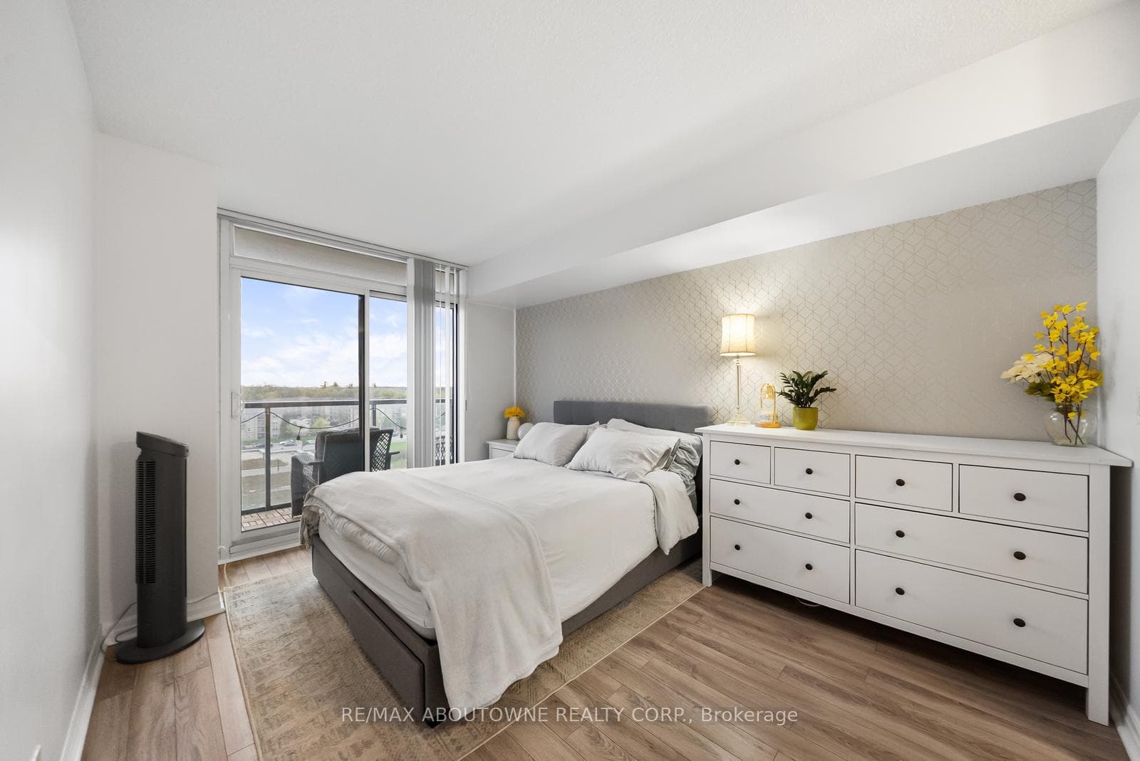 1940 Ironstone Drive Unit 808 - Condo photo 20 of 33 in Burlington, Ontario