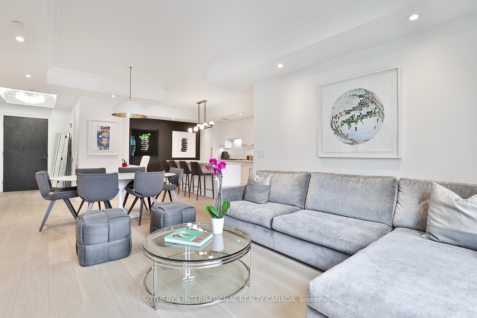 1 Forest Hill Road Unit 401 - Condo photo 16 of 36 in Annex / Yorkville / Summerhill, Ontario