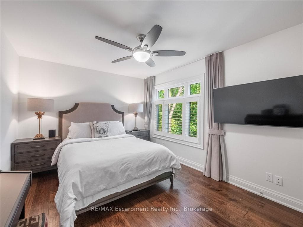 3087 Lakeshore Road - Detached photo 25 of 50 in Burlington, Ontario