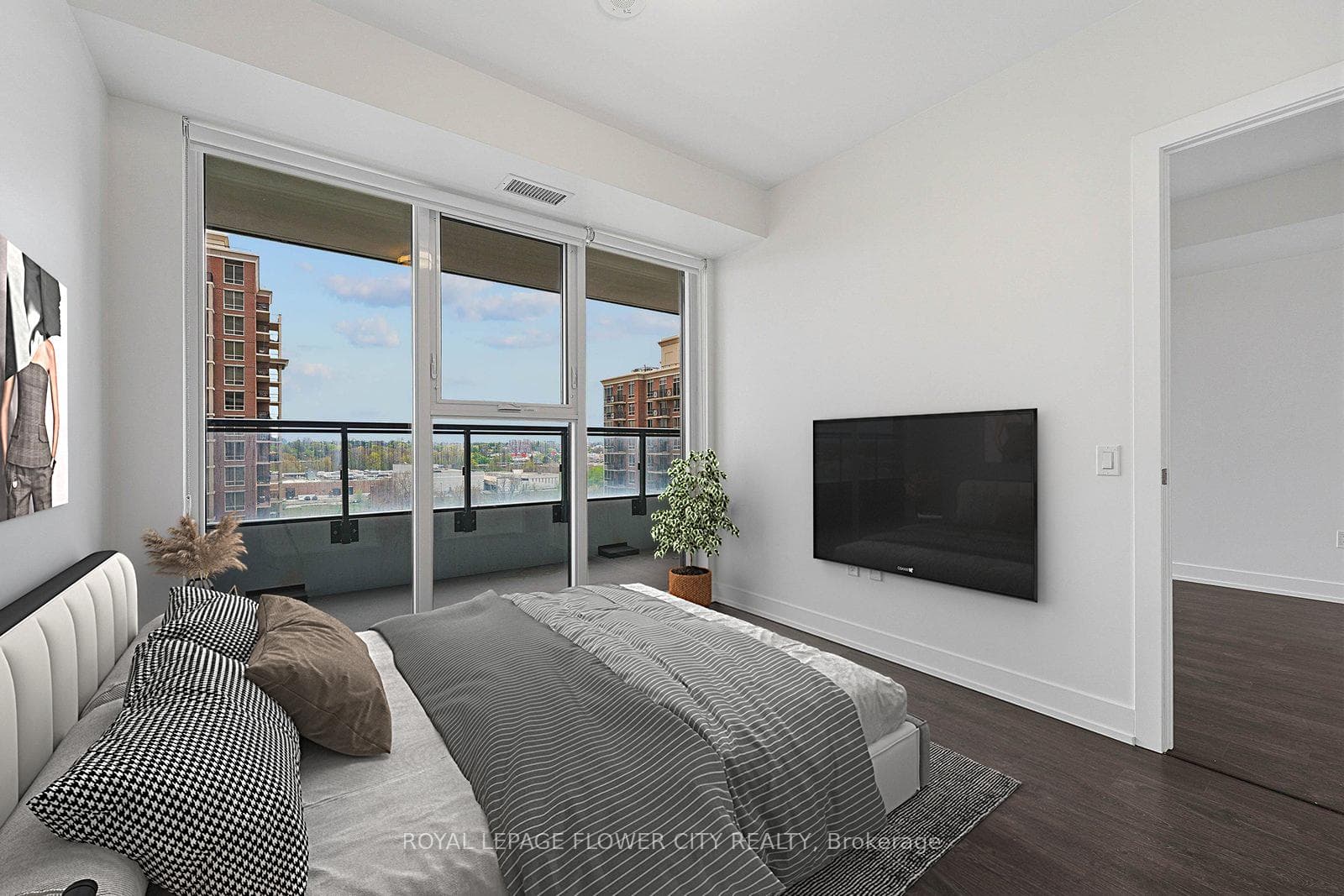 20 Inn On The Park Drive Unit 938 - Condo photo 17 of 36 in Don Mills / Parkwoods / Victoria Village, Ontario