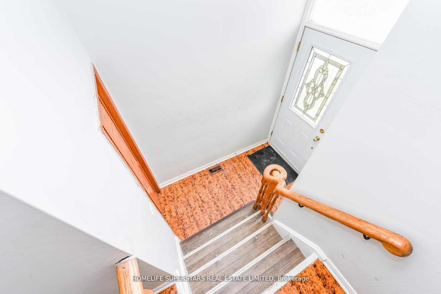 306 Royal Salisbury Way - Semi-Detached photo 20 of 22 in Brampton, Ontario
