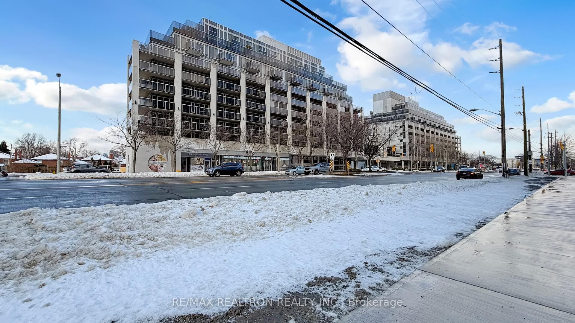 1050 The Queensway Avenue Unit 217 - Condo photo 3 of 41 in Etobicoke (Islington / Rexdale), Ontario