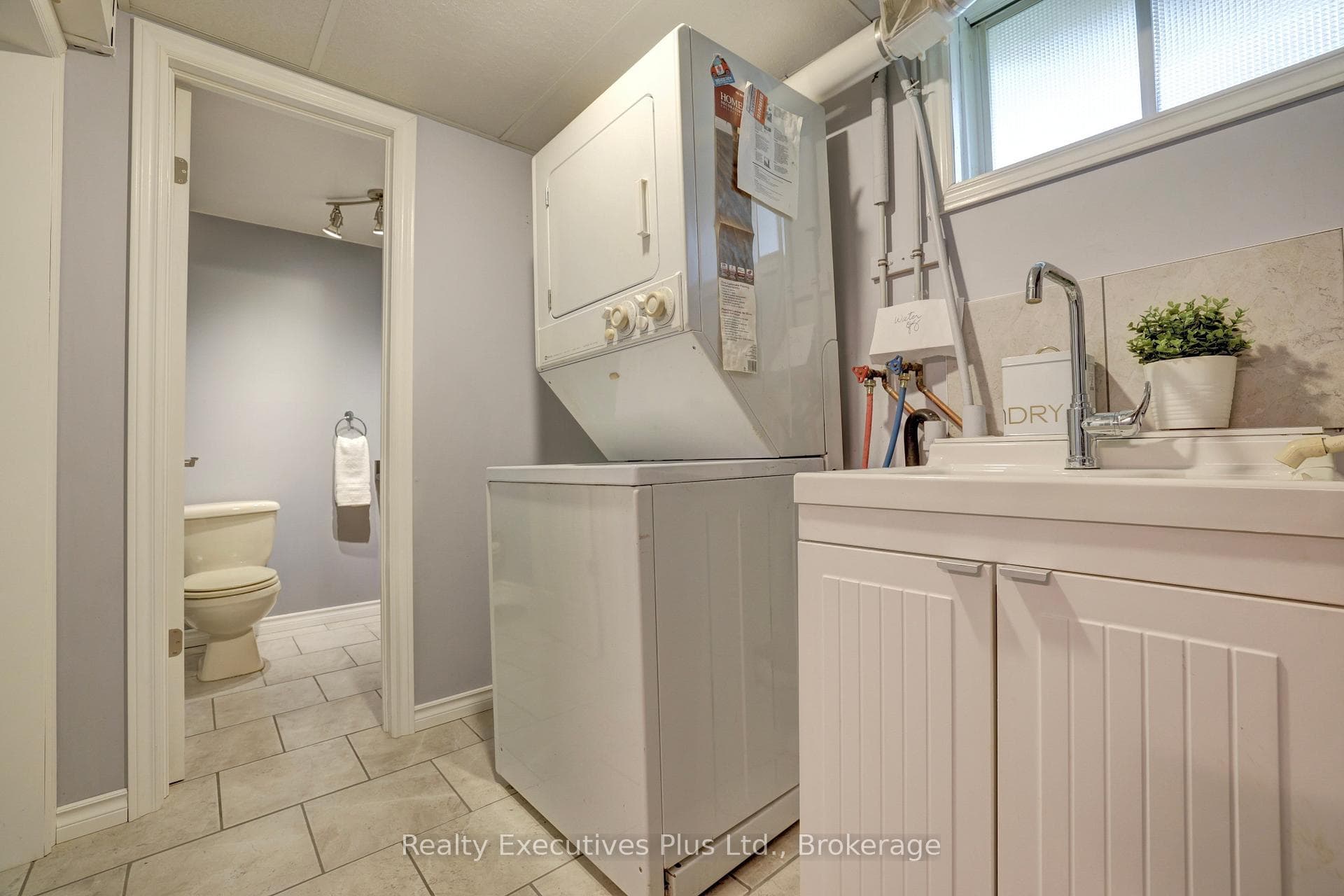 463 Blathwayte Lane - Townhouse photo 34 of 48 in Burlington, Ontario