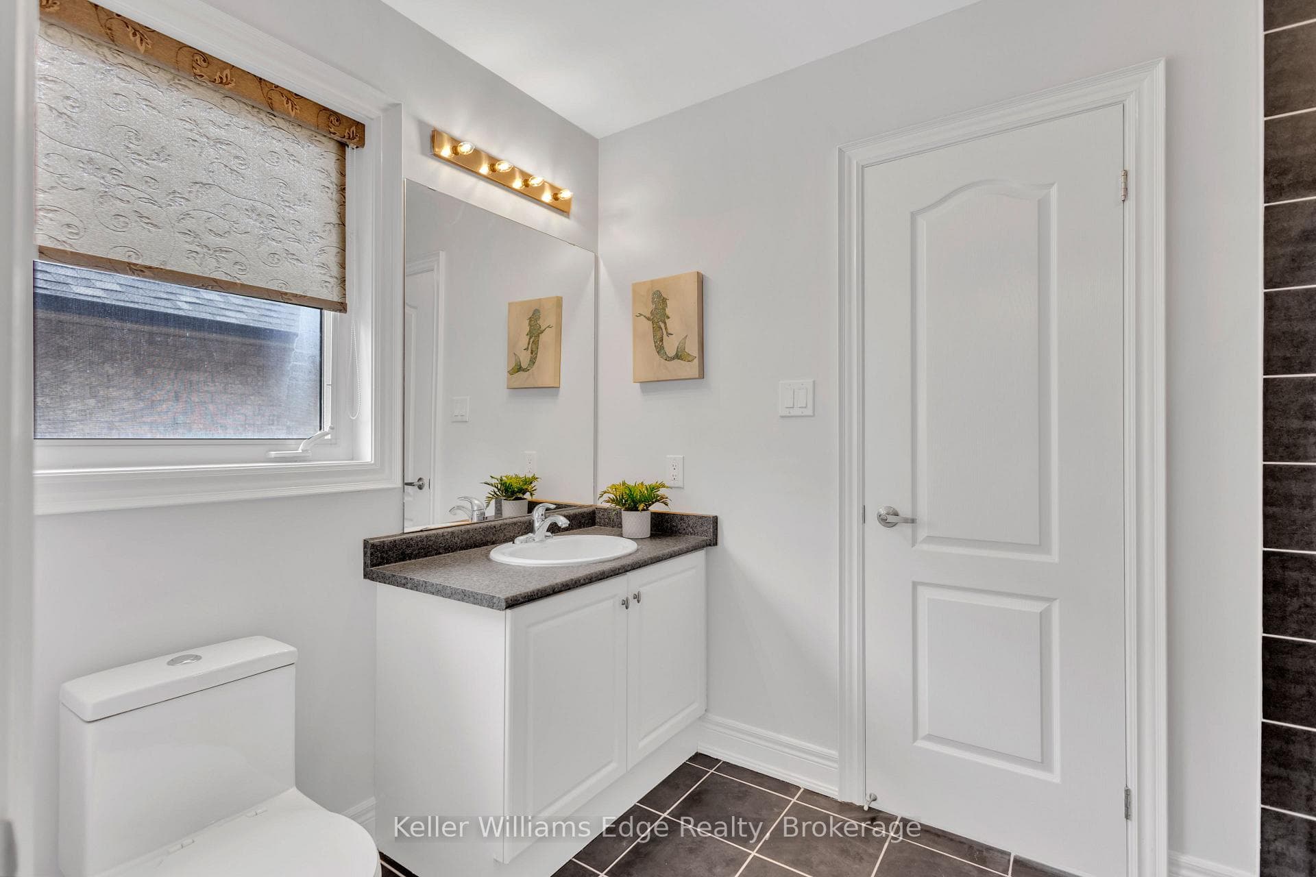 2241 Adirondak Trail - Detached photo 34 of 50 in Oakville, Ontario