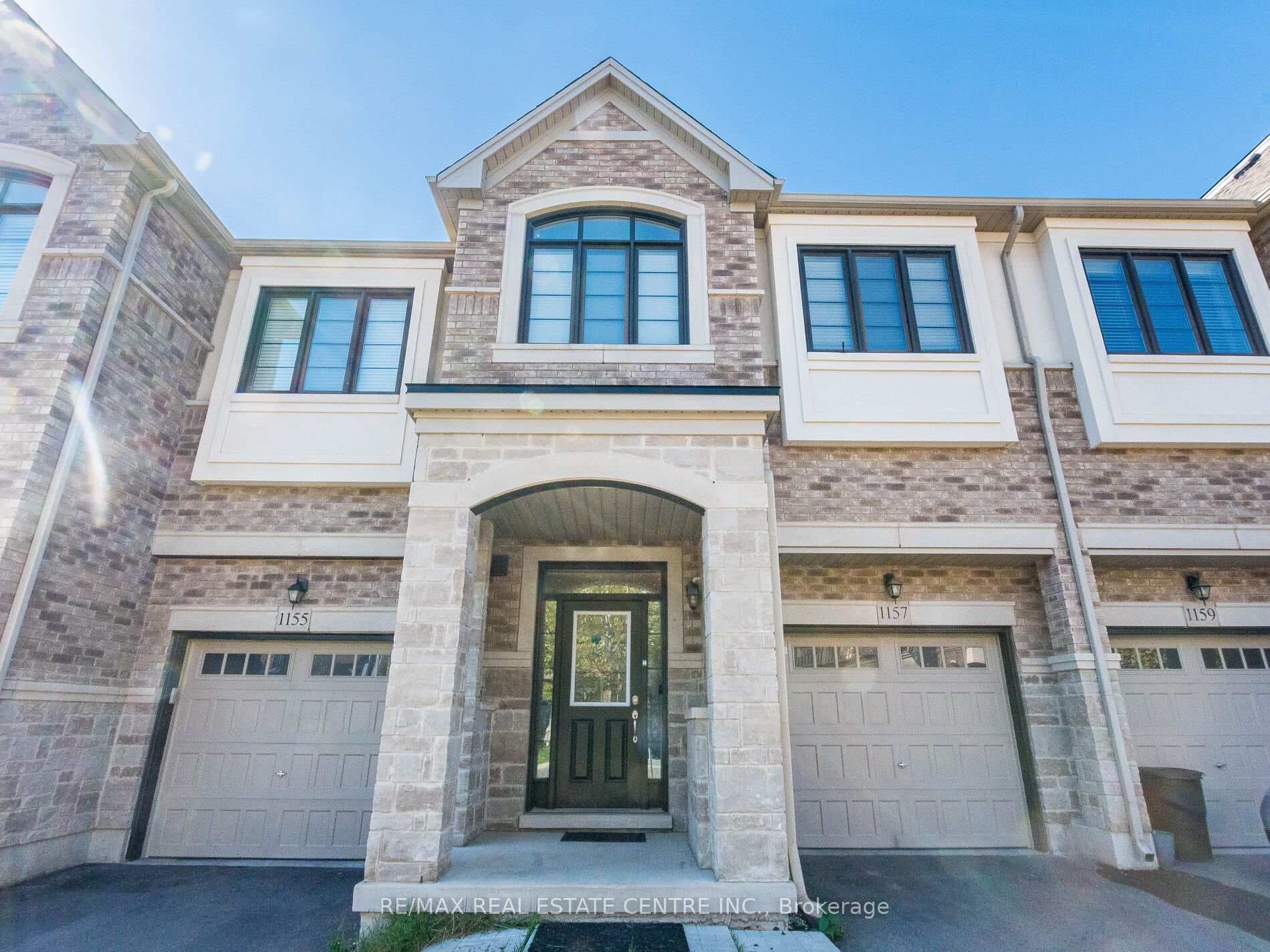 1157 Restivo Lane - home for sale in Milton, Ontario