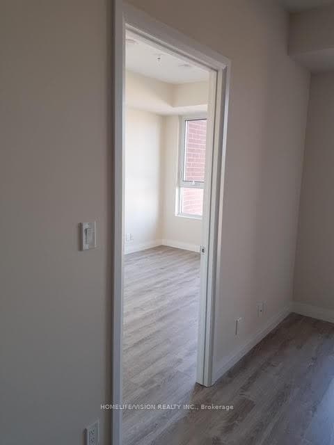 22 East Haven Drive Unit 533 - Condo photo 3 of 9 in Birch Cliff / Cliffside, Ontario