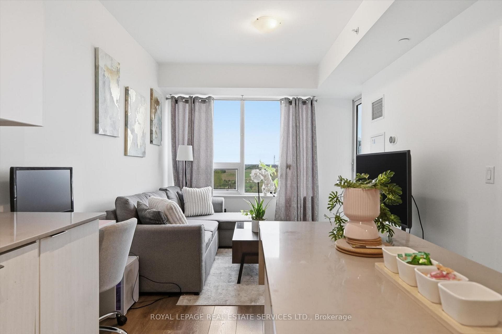 2485 Taunton Road Unit 726 - Condo photo 16 of 21 in Oakville, Ontario