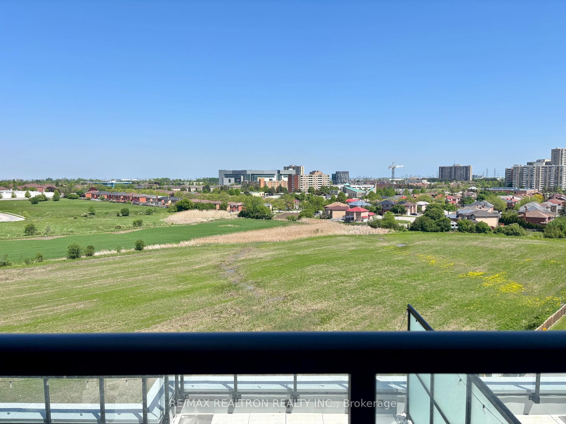 225 Malta Avenue Unit 805 - Condo photo 21 of 36 in Brampton, Ontario