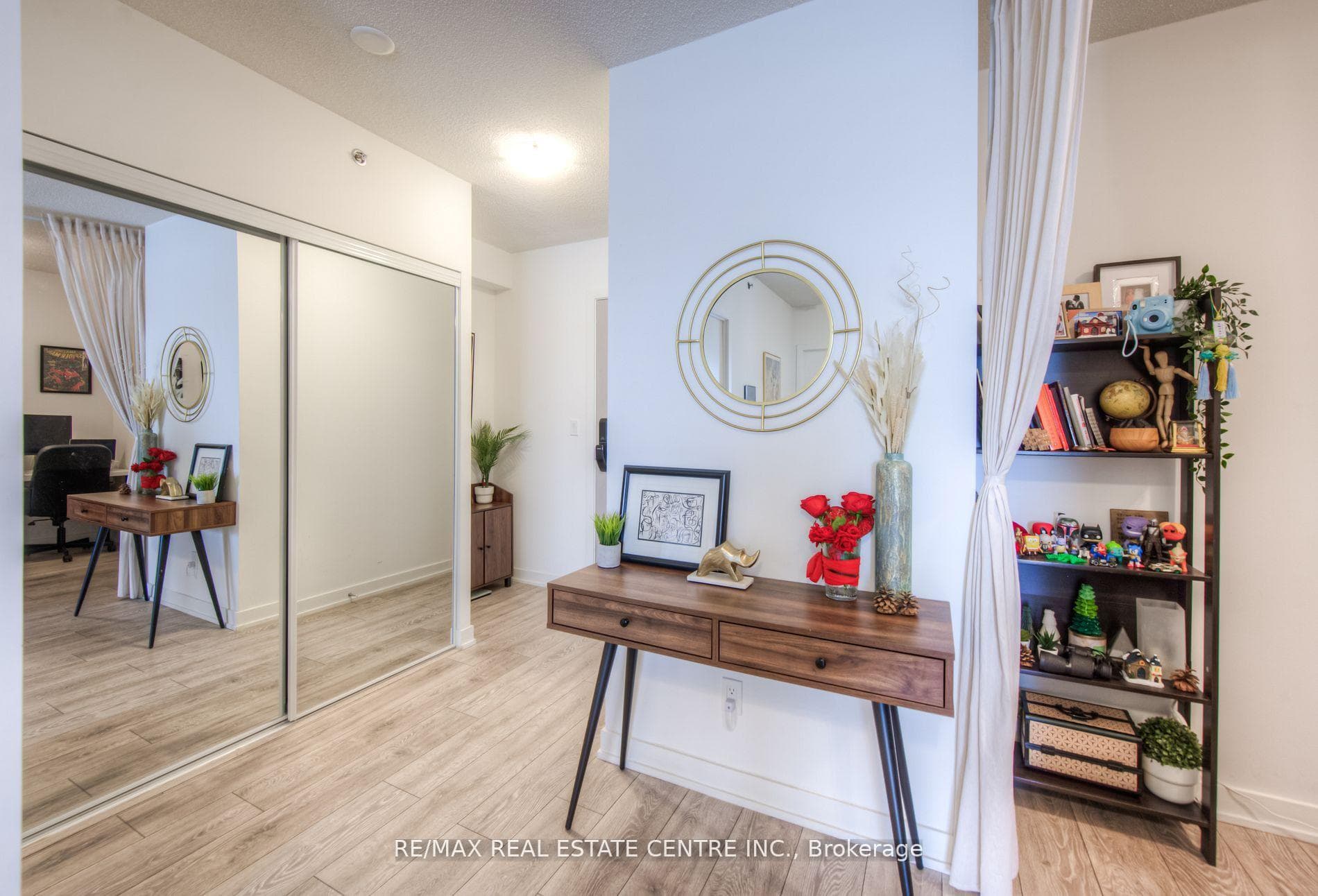 3200 Dakota Common Road Unit B310 - Condo photo 15 of 33 in Burlington, Ontario