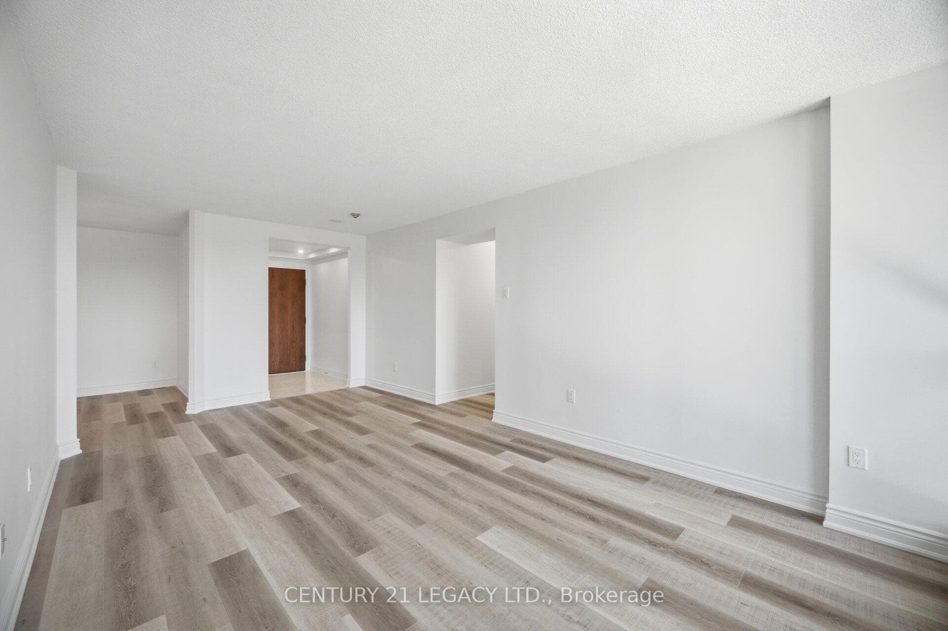 24 Hanover Road Unit 404 - Condo photo 11 of 45 in Brampton, Ontario