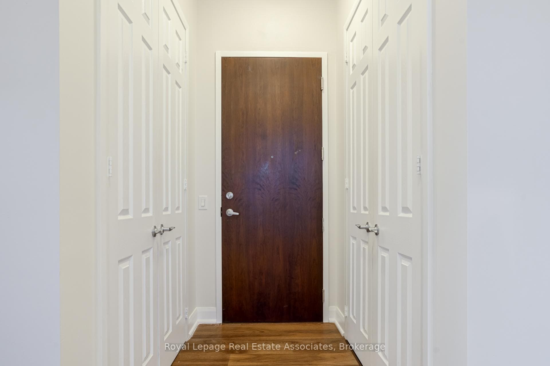 2470 Prince Michael Drive Unit 712 - Condo photo 9 of 49 in Oakville, Ontario