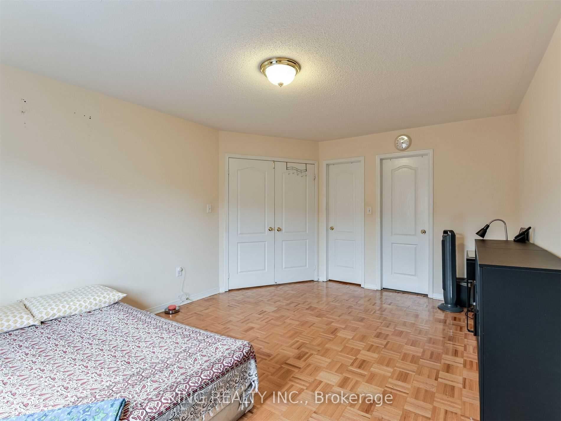 23 Wall Street - Townhouse photo 15 of 25 in Brampton, Ontario