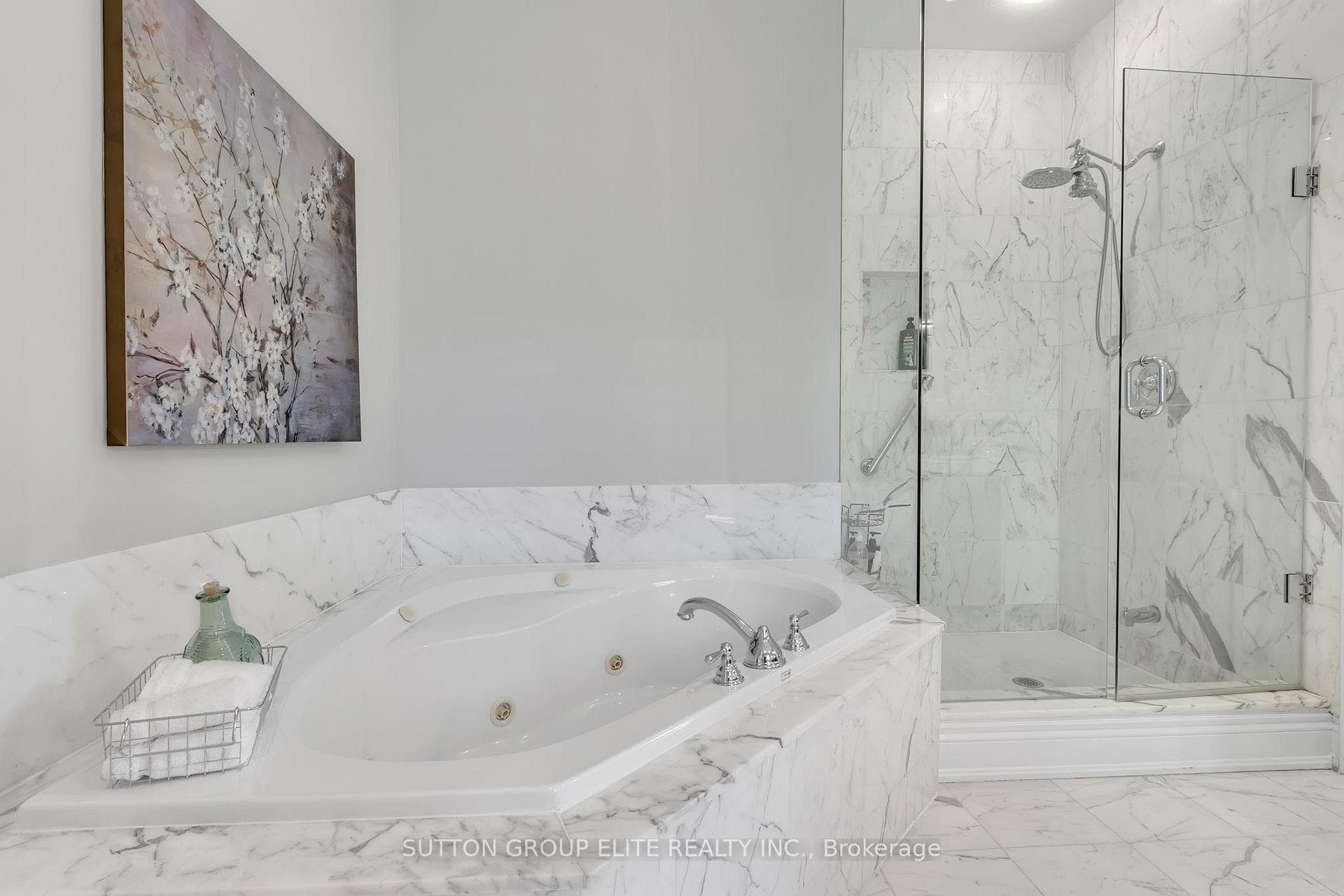16 Nautical Lane - Condo photo 28 of 38 in Liberty Village / Parkdale / South Parkdale, Ontario