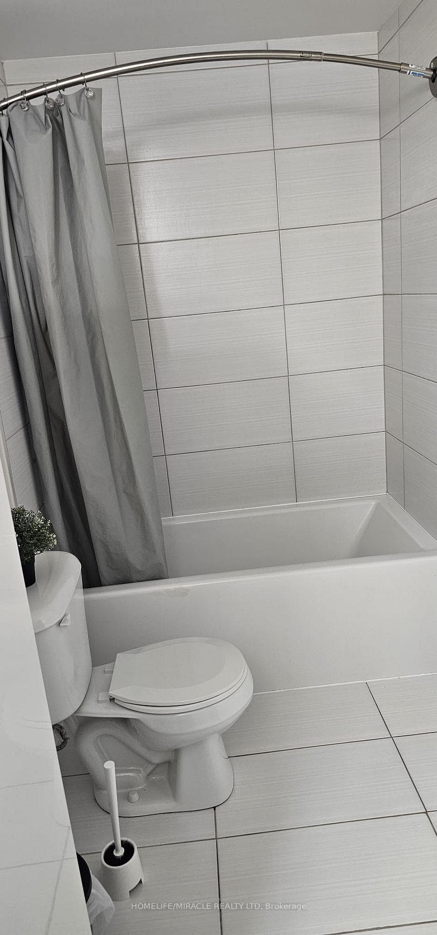 22 East Haven Drive Unit 119 - Condo photo 9 of 20 in Birch Cliff / Cliffside, Ontario