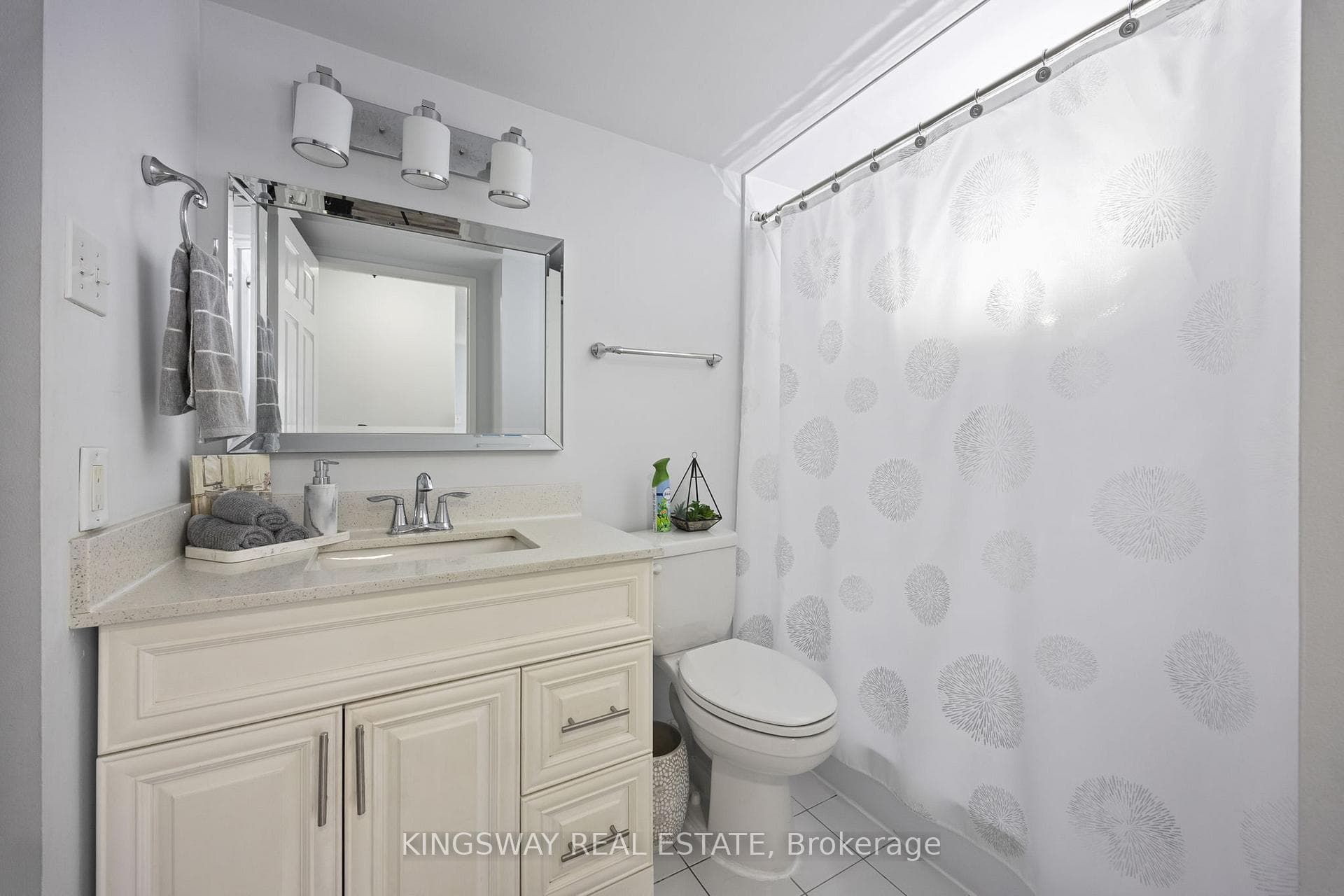 12 Laurelcrest Street Unit 507 - Condo photo 11 of 20 in Brampton, Ontario