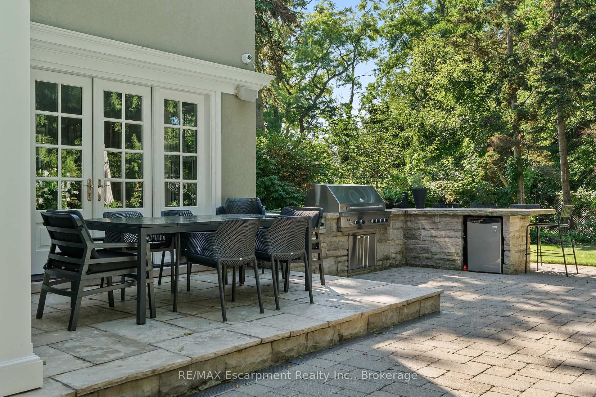 146 Abbey Court - Detached photo 7 of 45 in Oakville, Ontario