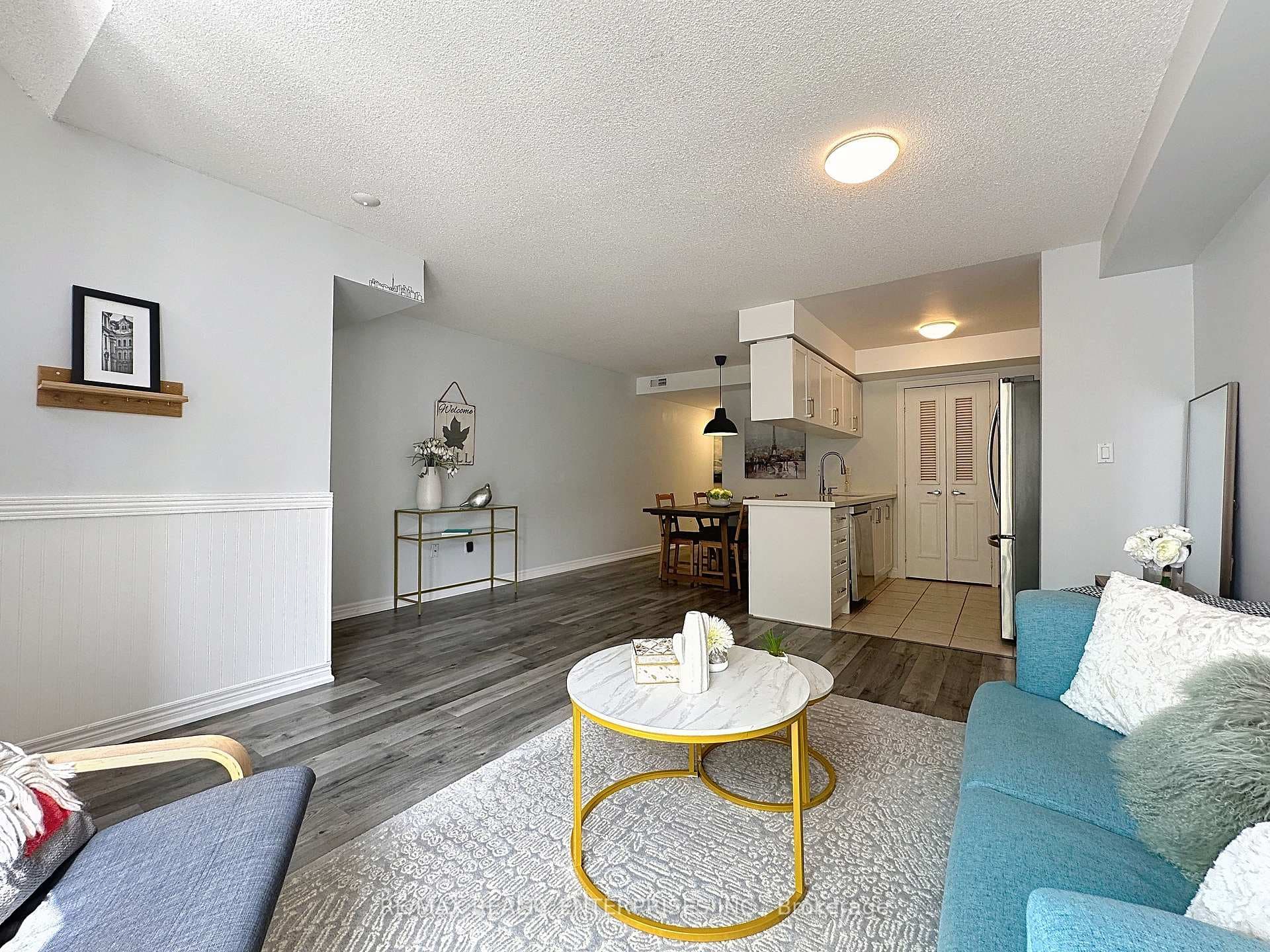 52 Aerodrome Crescent Unit 102 - Condo photo 15 of 47 in Flemingdon Park / Don Mills, Ontario